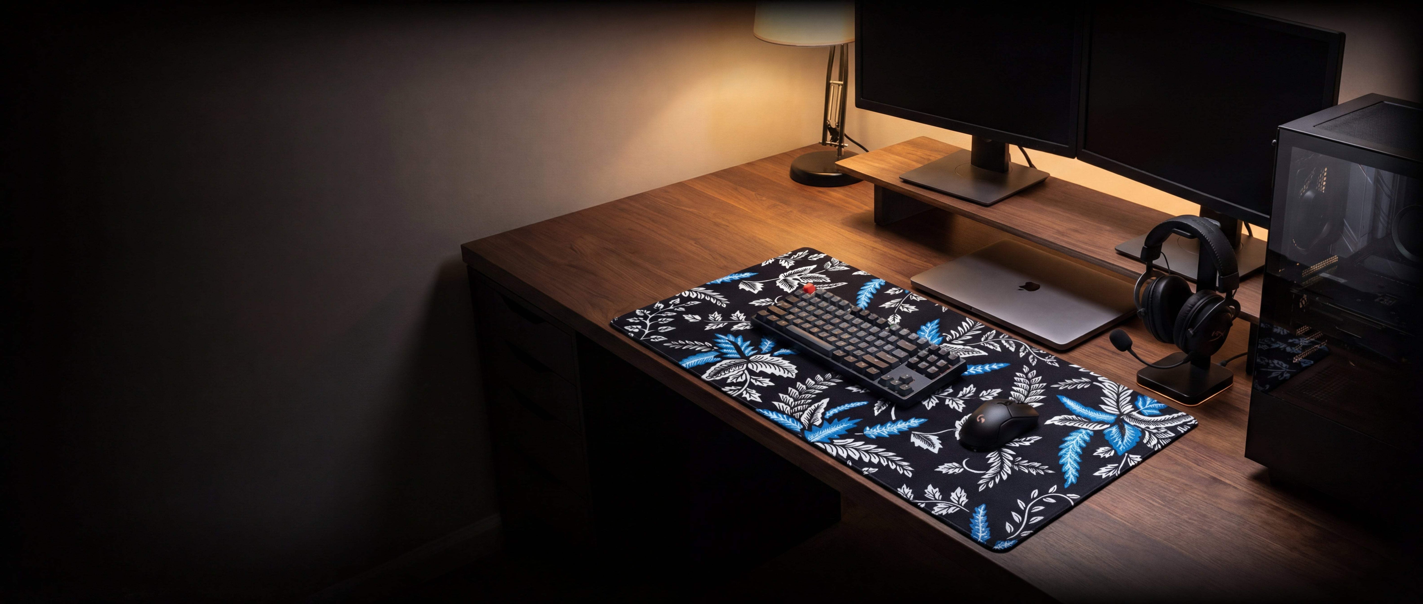 Blue and white botanical patterned gaming mousepad