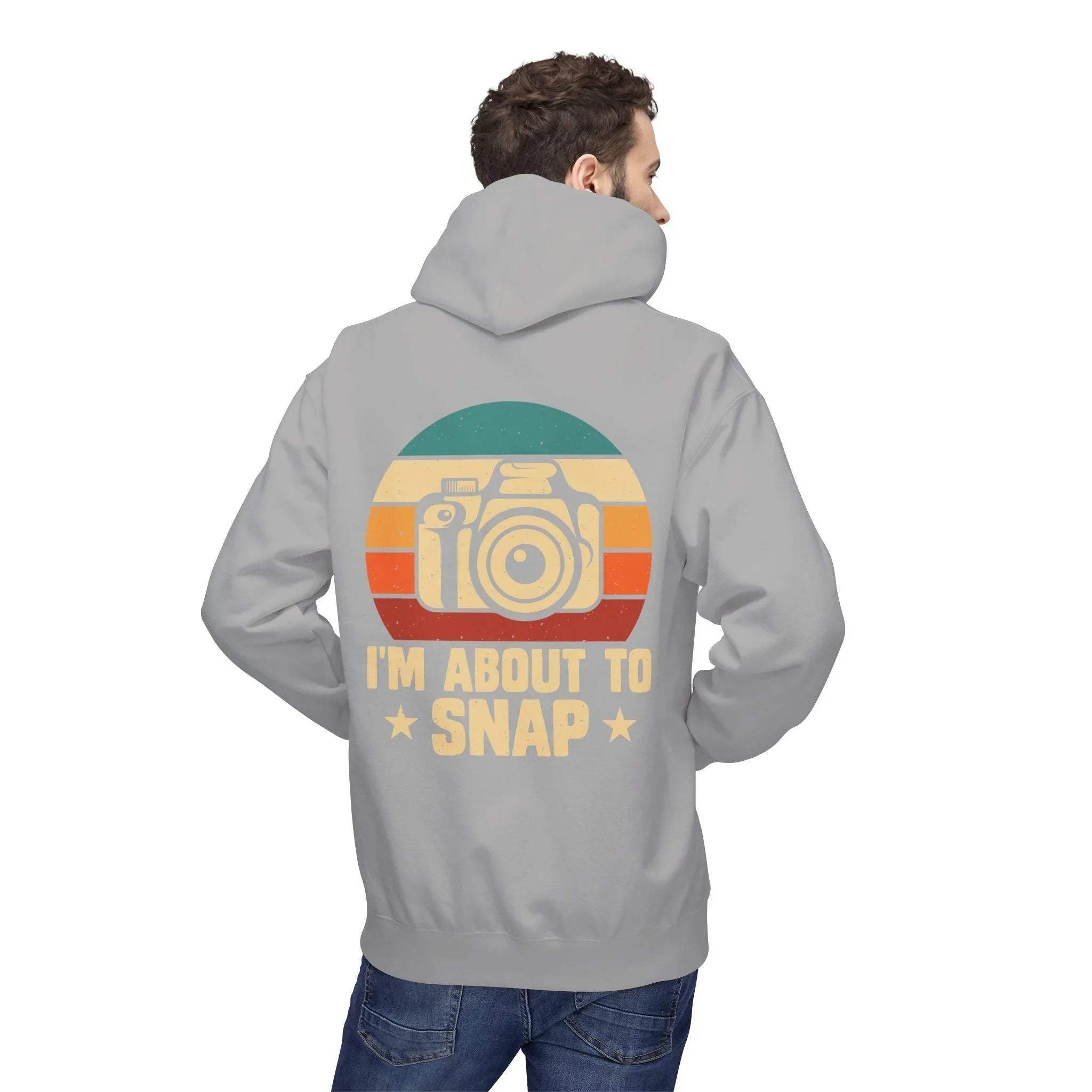 Retro Photographer's "I'm About to Snap" Fleece Hoodie - Stylish Comfort for Creatives