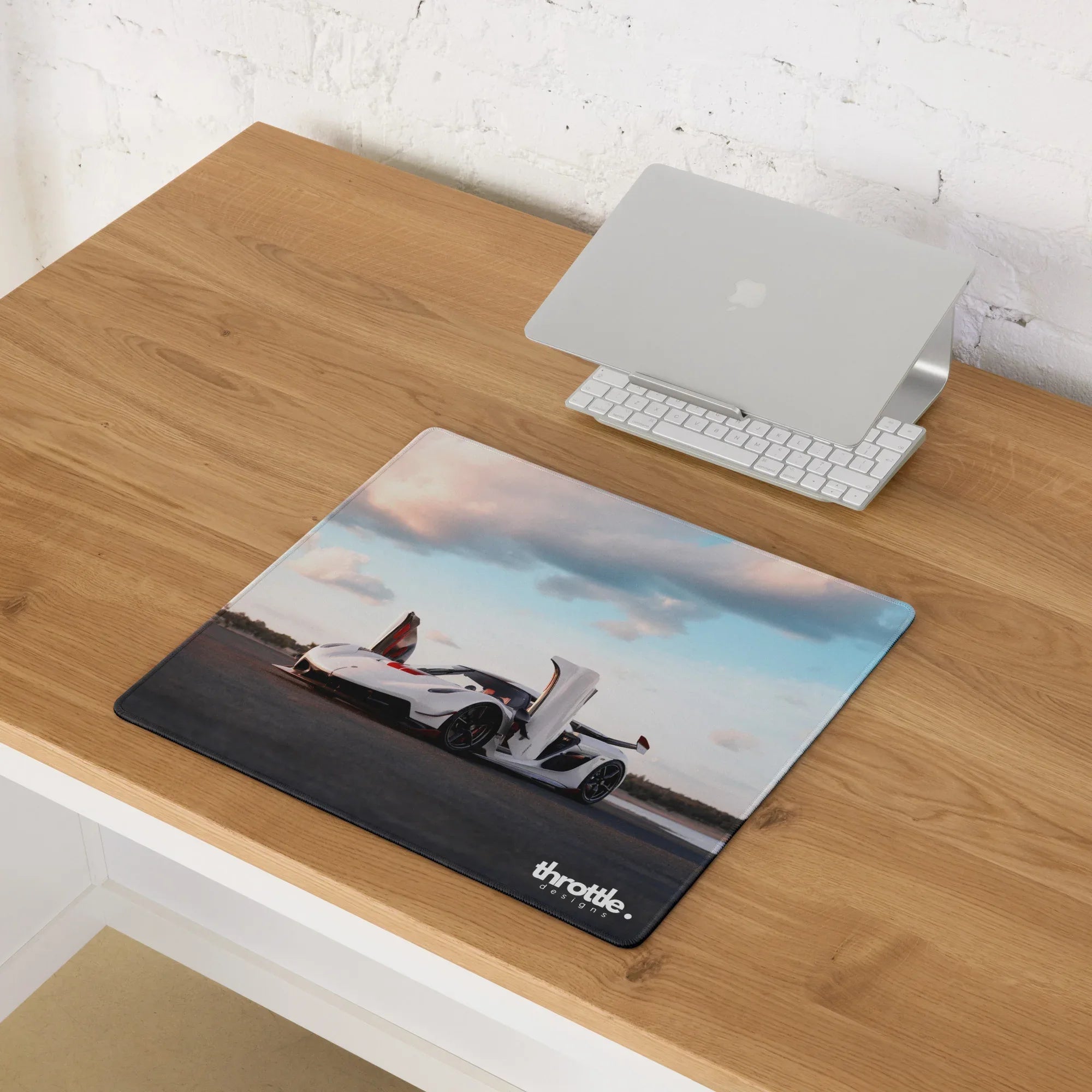 Koenigsegg Jesko Gaming Mouse Pad #016 - Large and XL / Extended