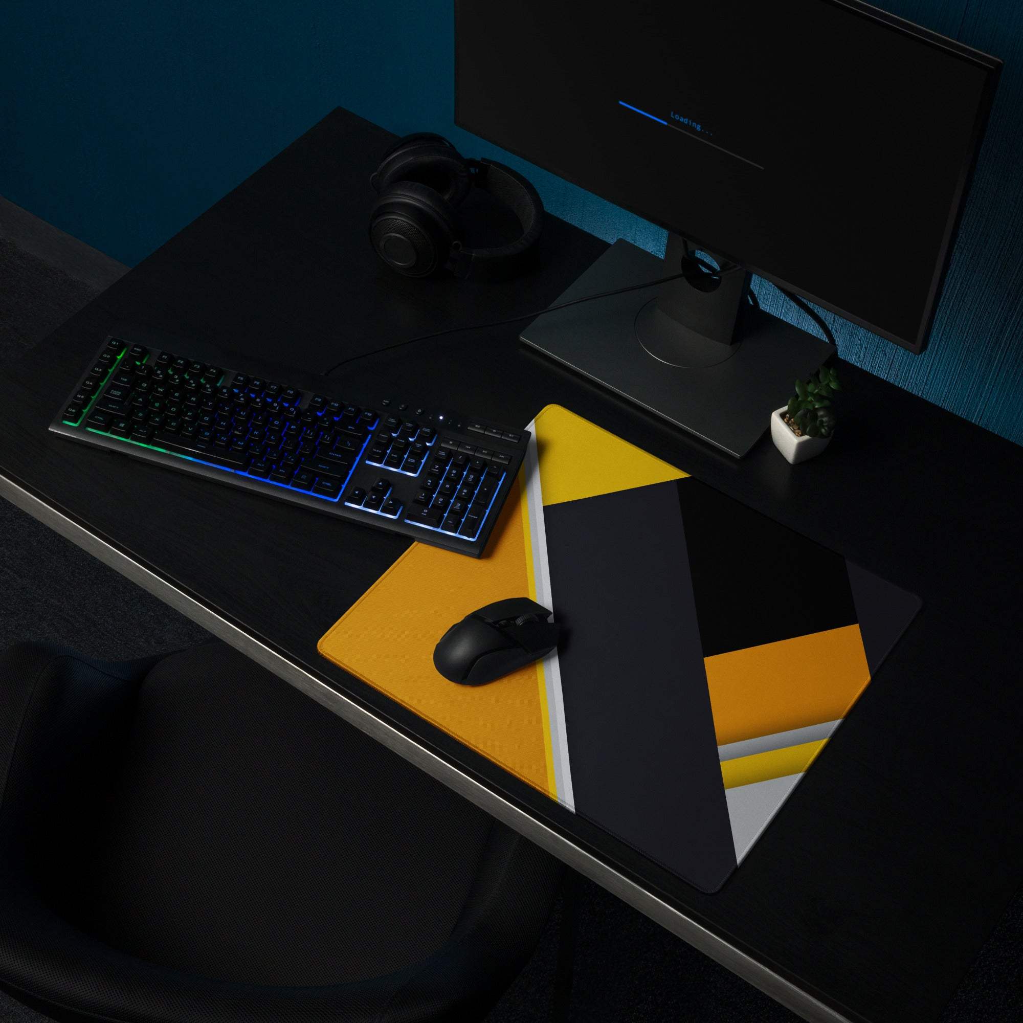 Geometric bold yellow black gray high-traction gaming mouse pad
