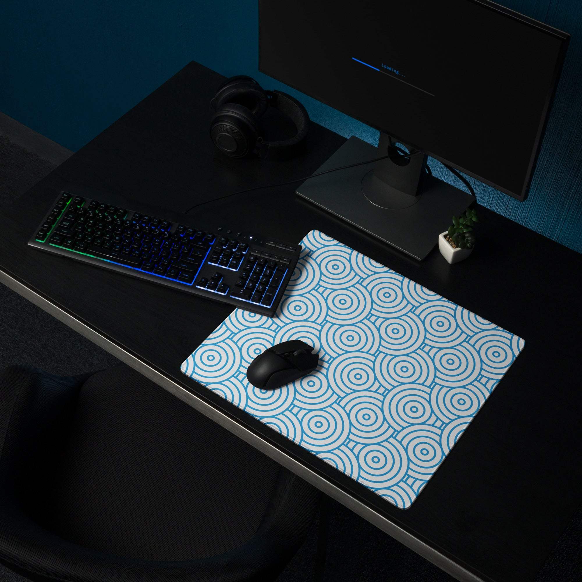 Blue and white concentric circle gaming mouse pad for pro desk setup