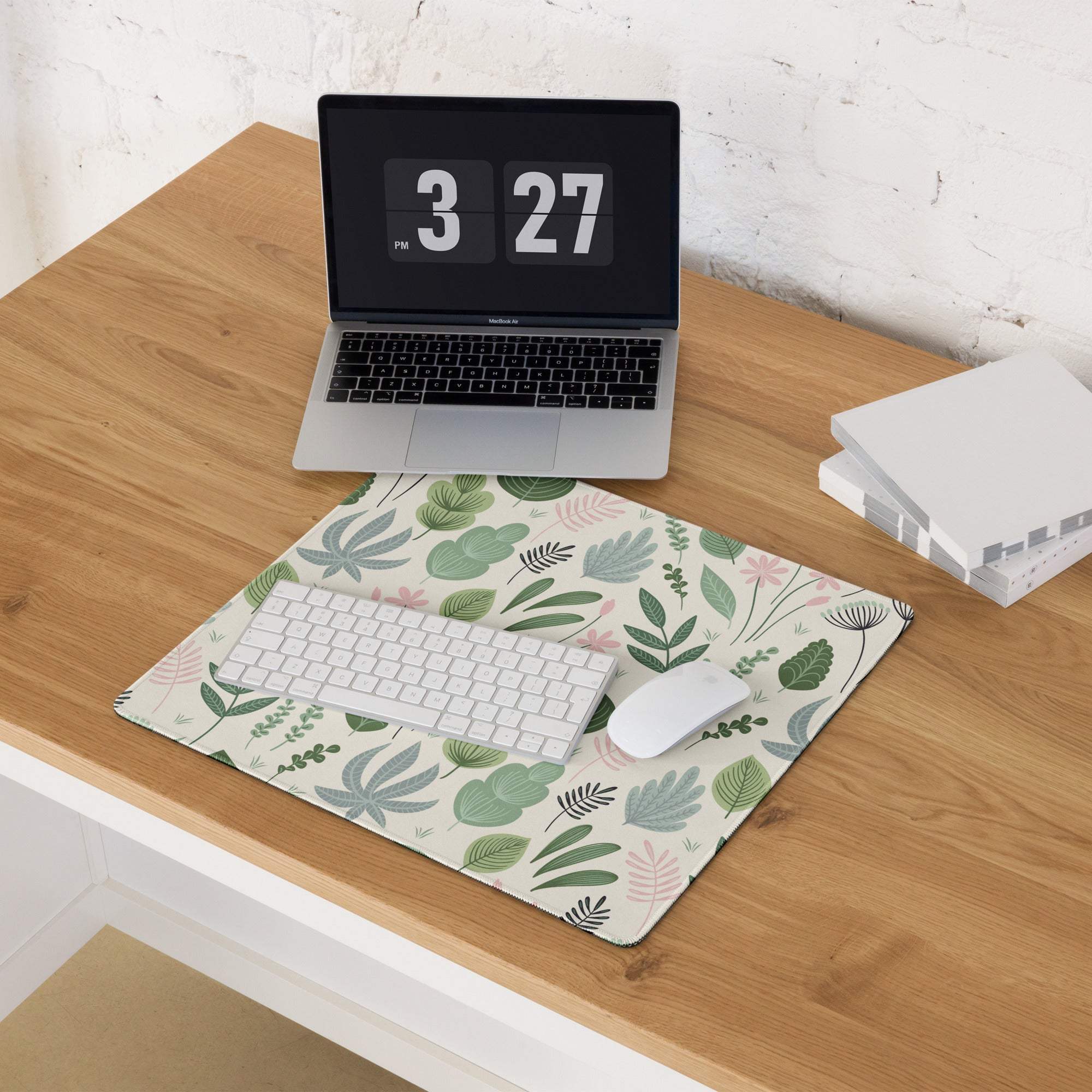 Pastel green floral leaf gaming mouse pad, large non-slip cream pattern