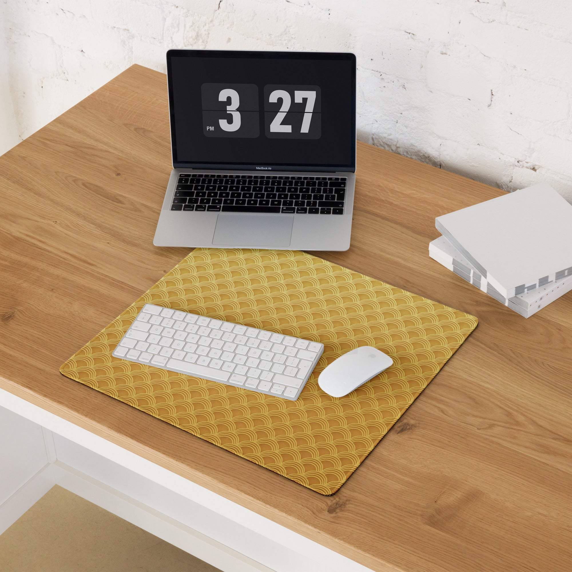 Yellow elegant gold scallop wave pattern gaming mouse pad large non-slip base