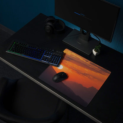 Vibrant sunset mountain gaming mouse pad with large size and non-slip base