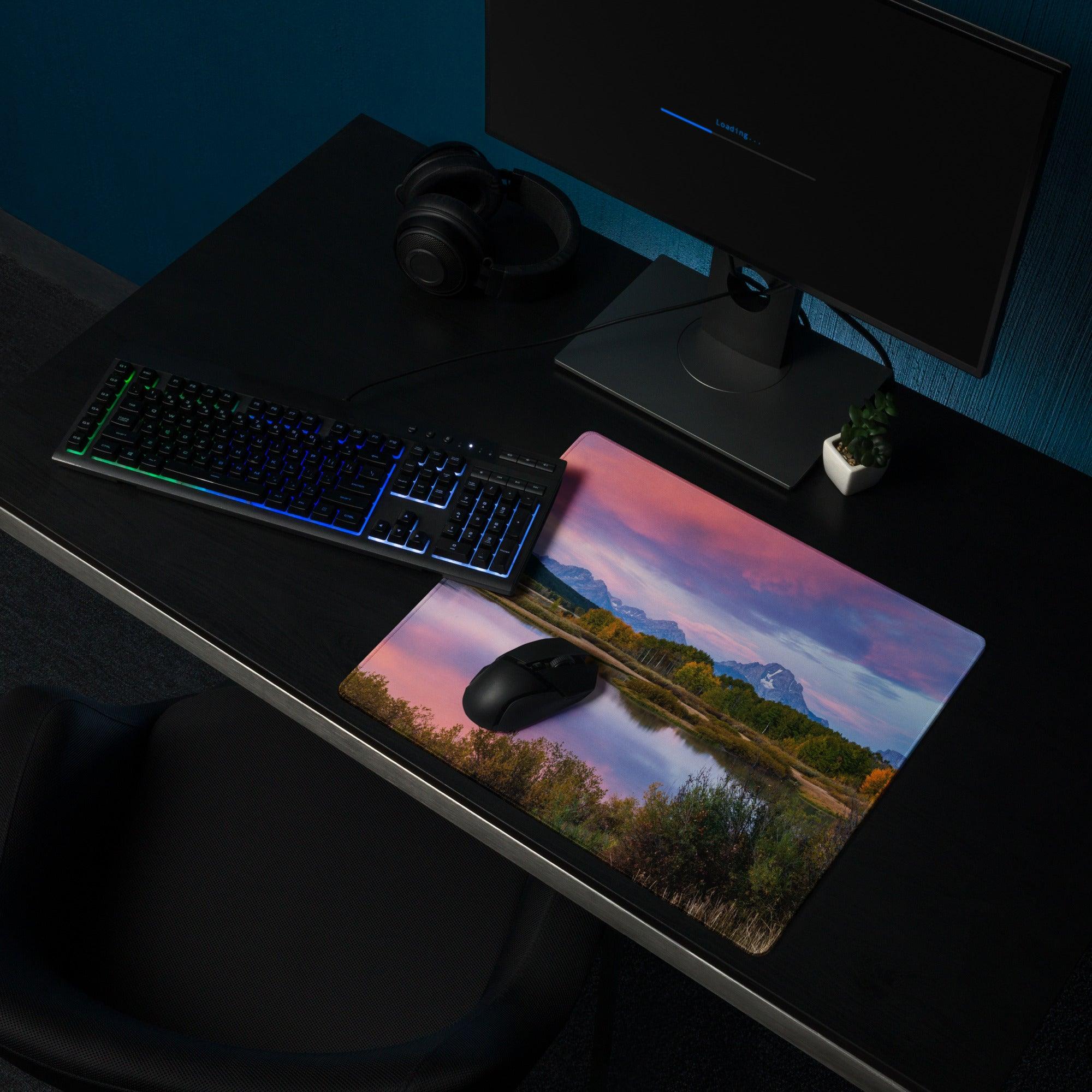Vibrant mountain sunrise mouse pad with non-slip base and stitching