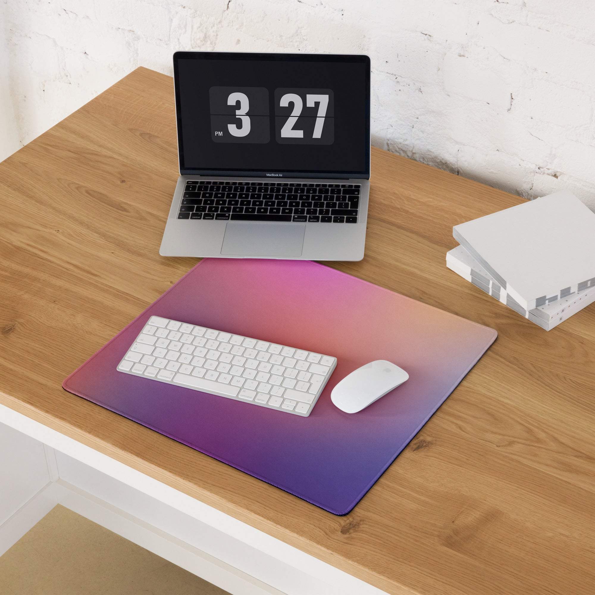 Premium large gradient sunset gaming mousepad with pink to purple hues, durable edge stitching, non-slip base