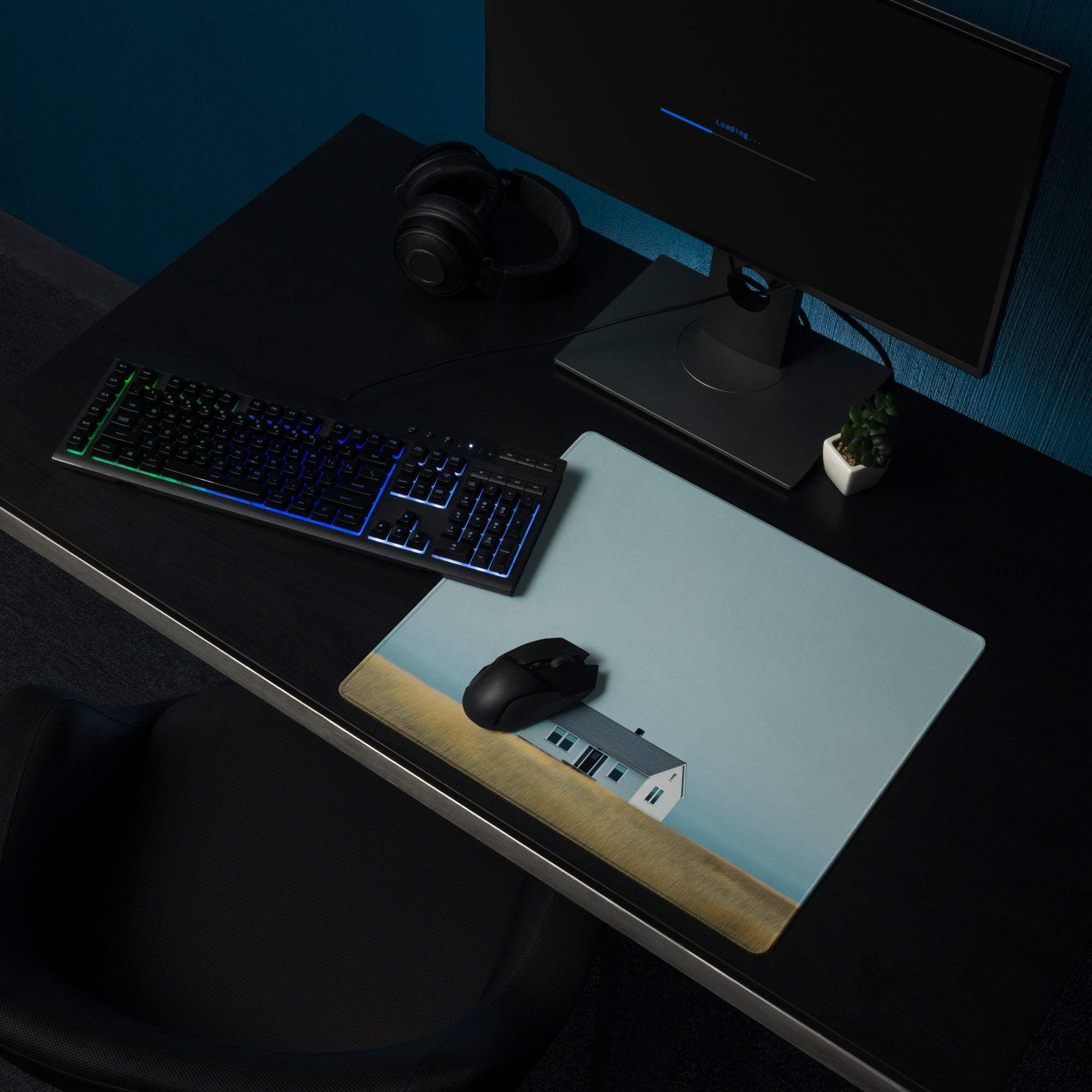 Calm coastal white house minimalist large gaming mouse pad