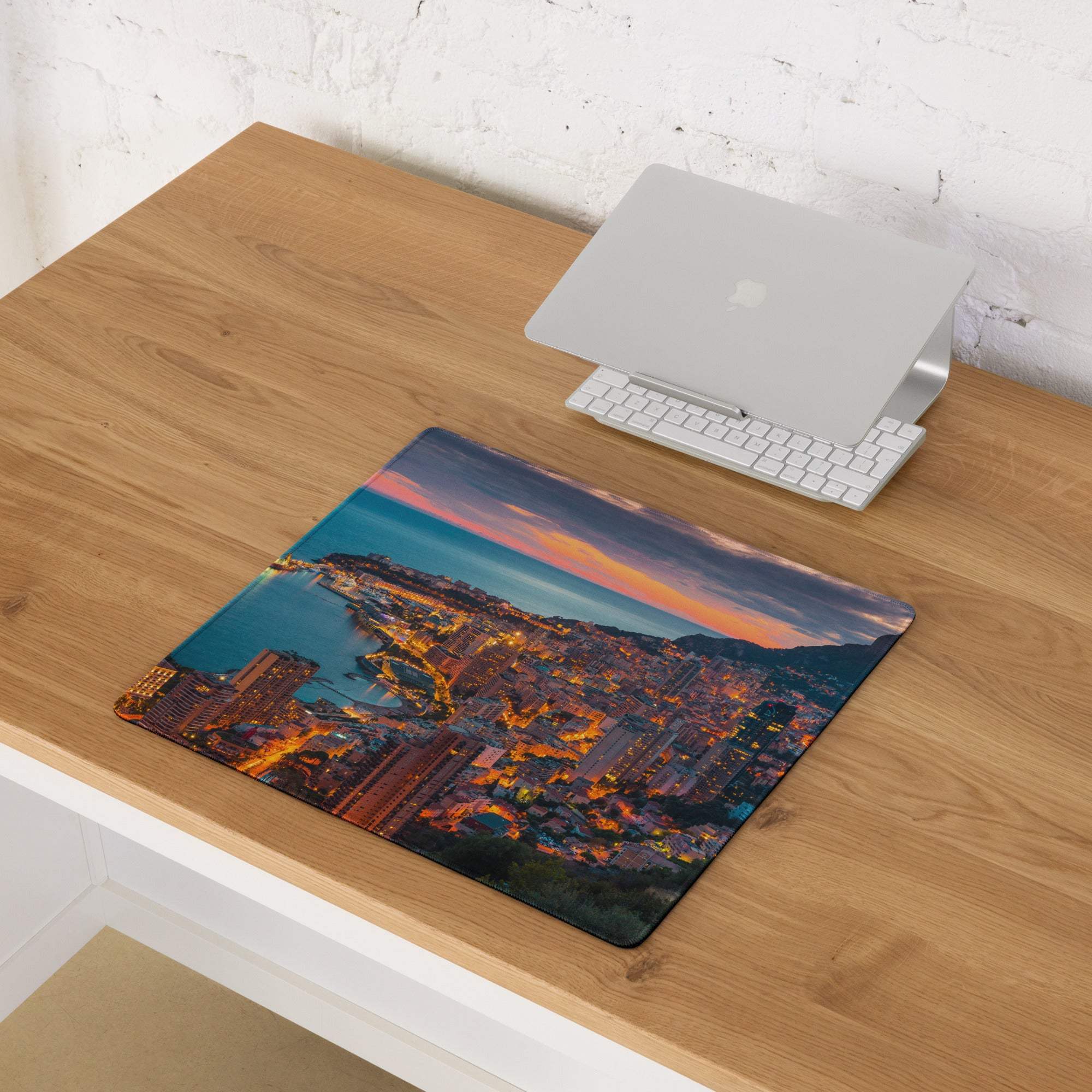 Professional coastal city sunset gaming mouse pad with non-slip base