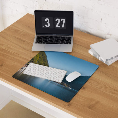 Blue Mountain Lake scenic gaming mouse pad with coastal cliffs, non-slip base