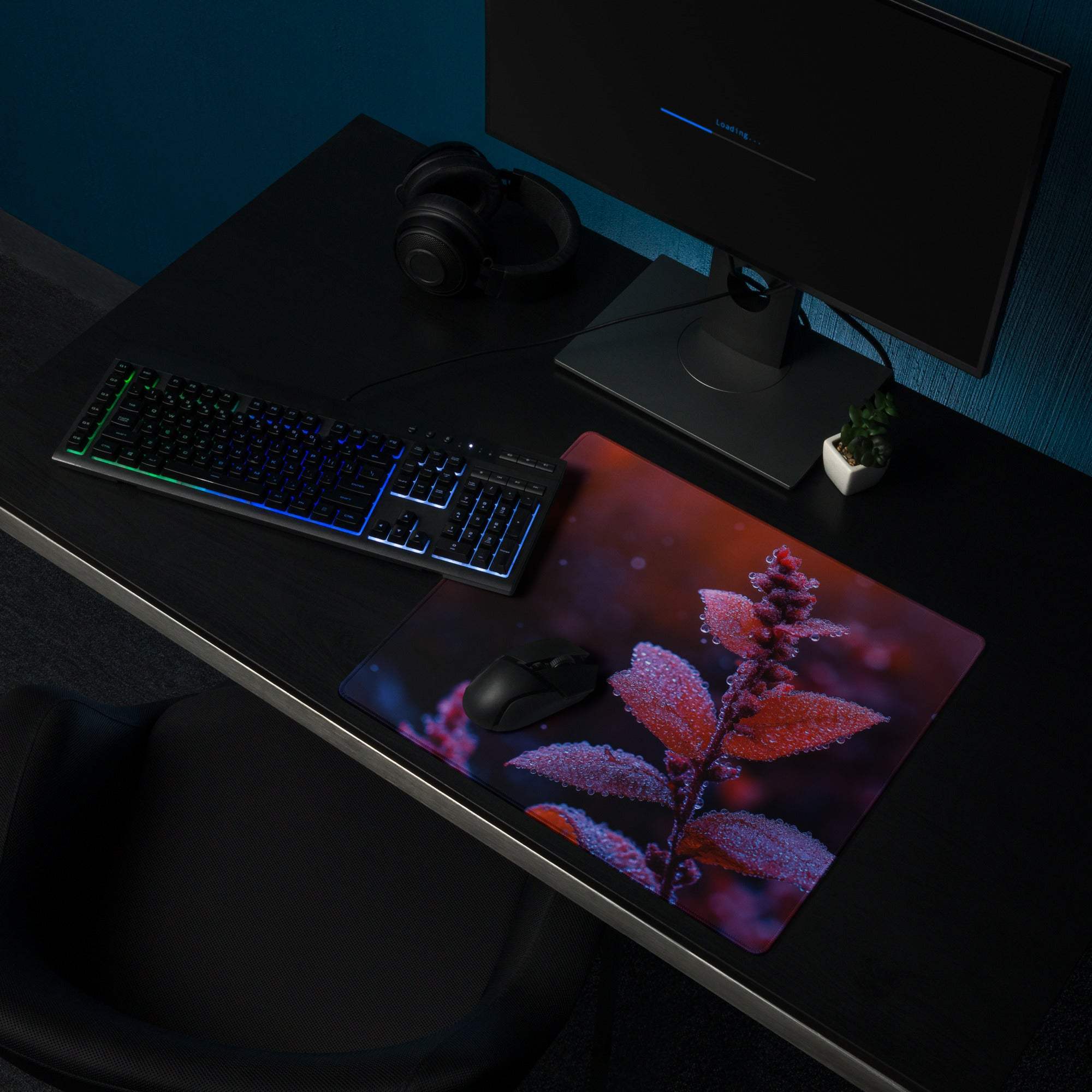 Vibrant red leaf macro close-up gaming mouse pad, large, non-slip base