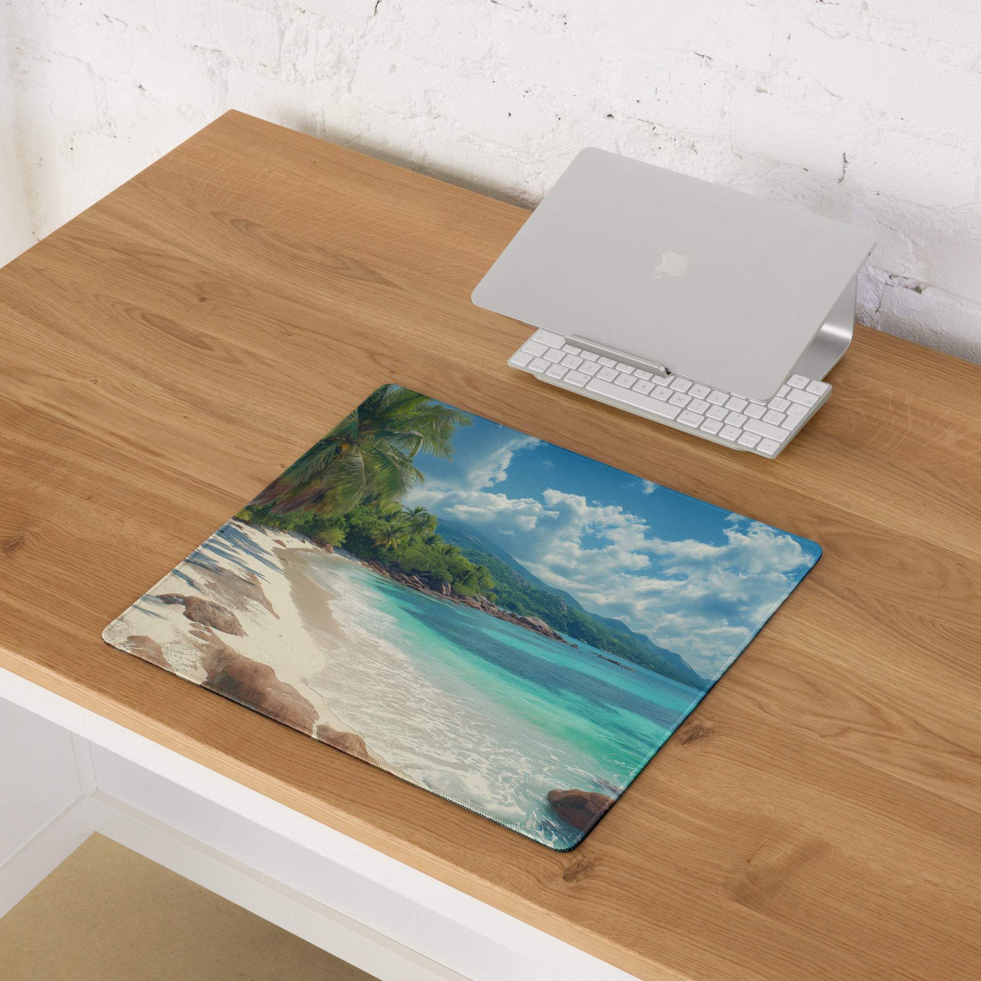 Tropical beach gaming mouse pad with turquoise water, palms, non-slip base