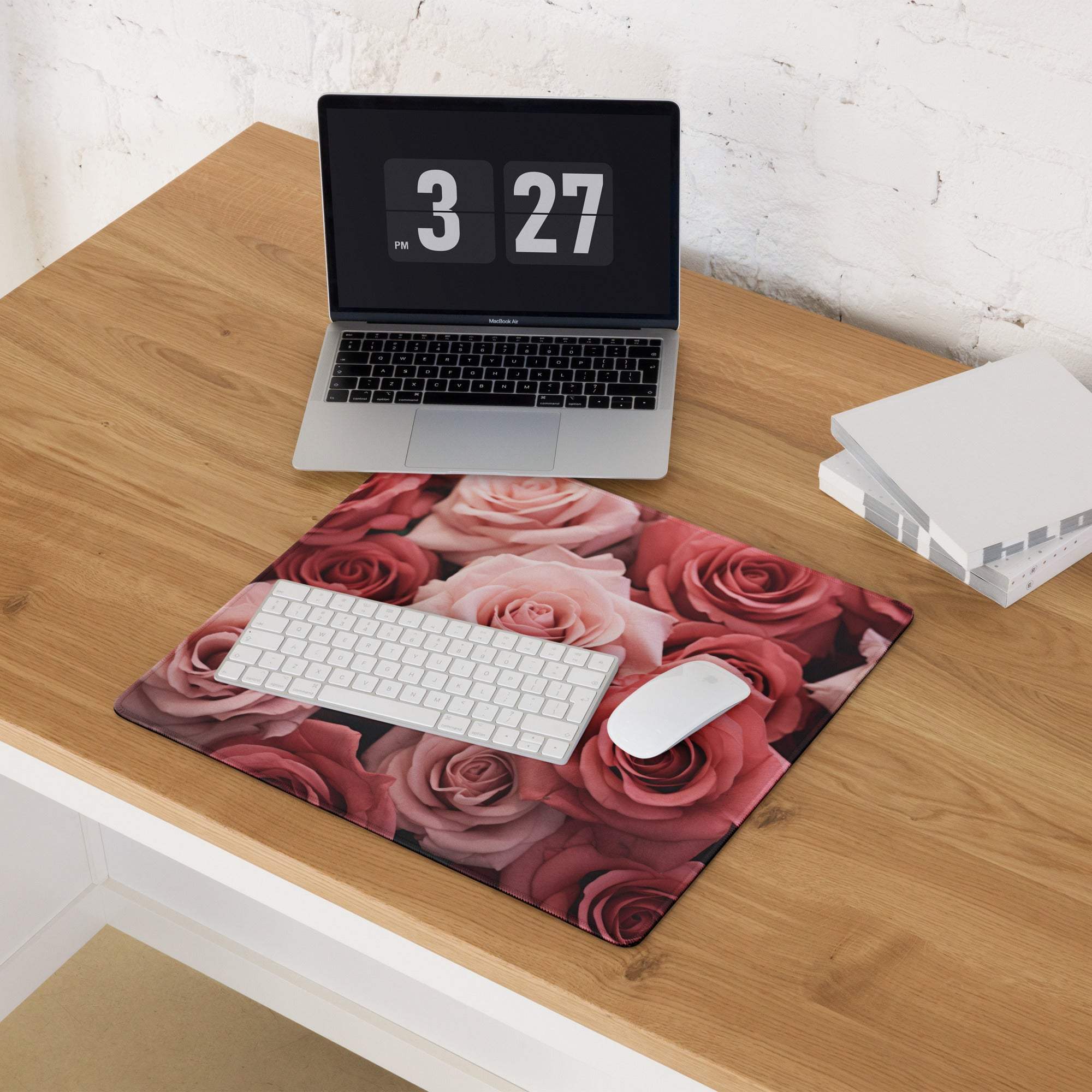 Elegant pink roses large non-slip gaming mouse pad on wood desk