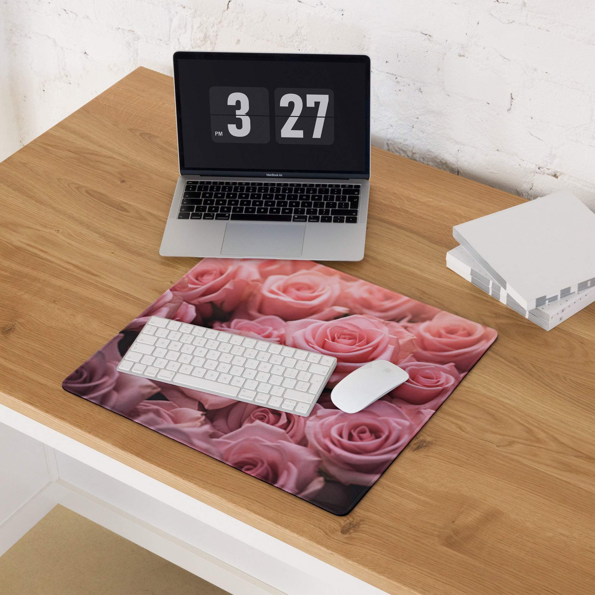 Pink rose-patterned gaming mouse pad with non-slip base and stitched edges