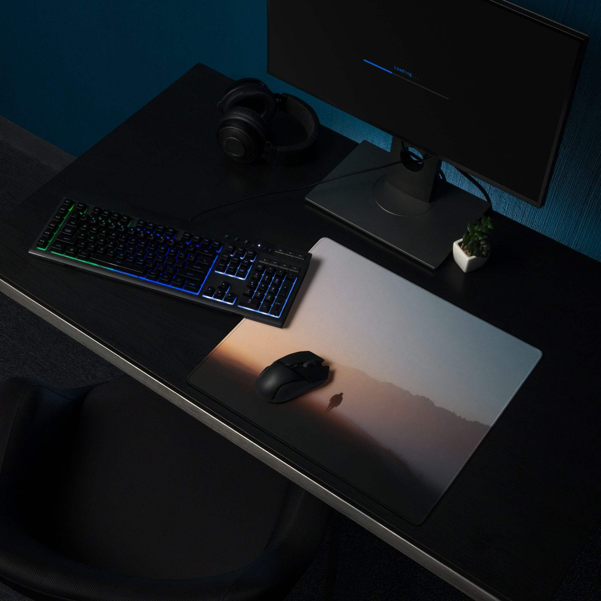 Immersive Sunset Gradient large gaming mouse pad with non-slip base