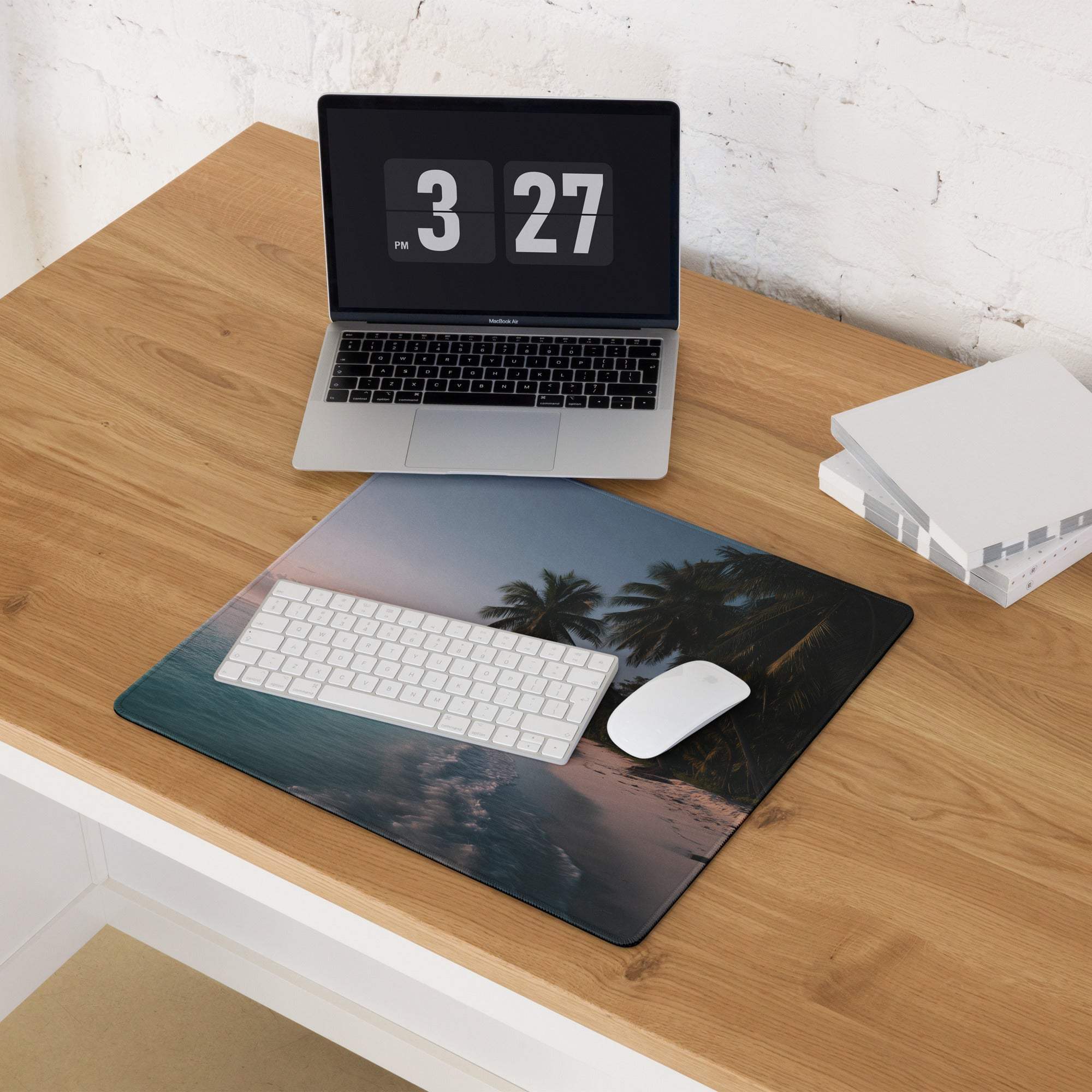 Large tropical beach gaming mouse pad with palm trees, waves, non-slip base