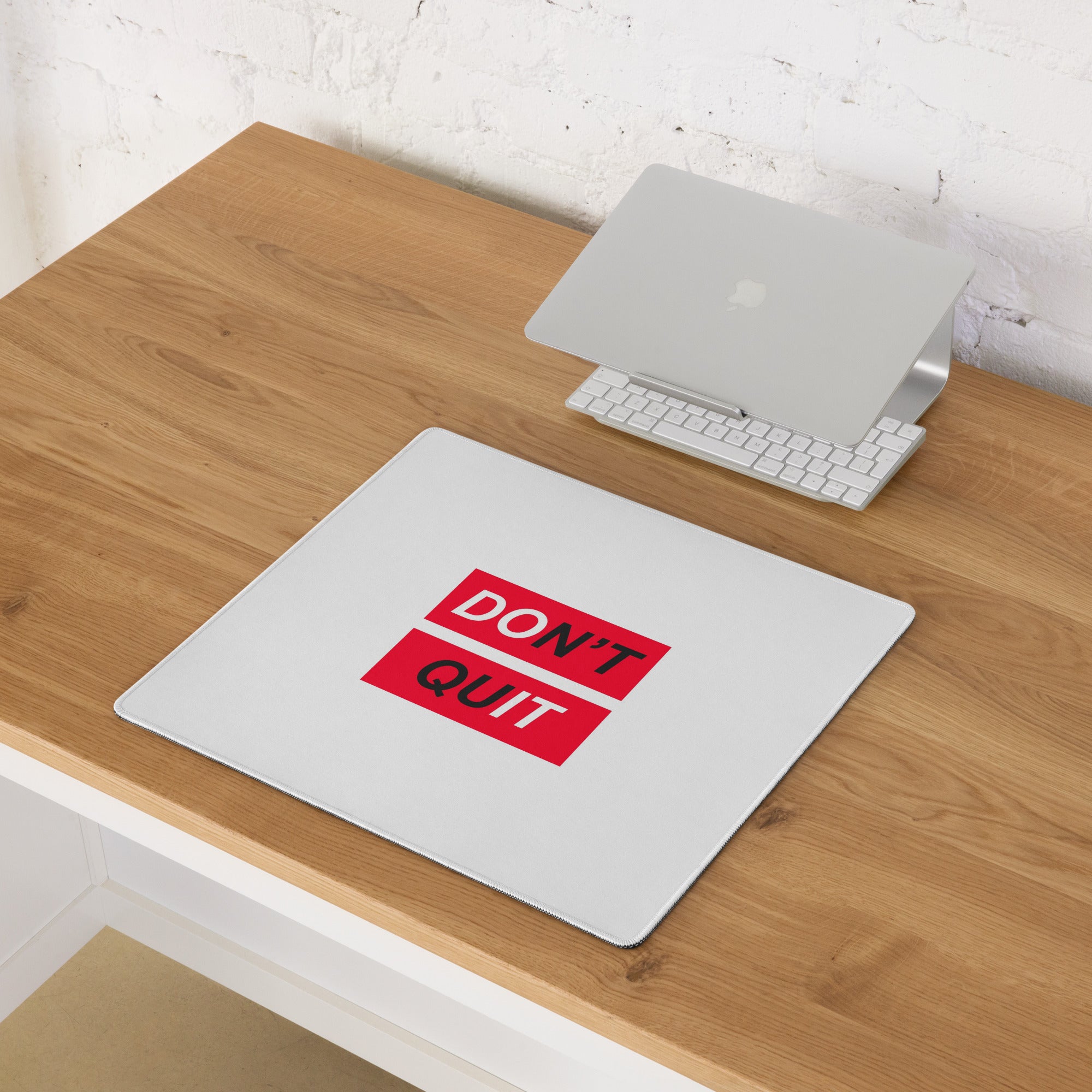 Dont Quit Motivational Mouse Pad White Red Desk Office Minimalist Typography Bold Inspiring Mood For Work