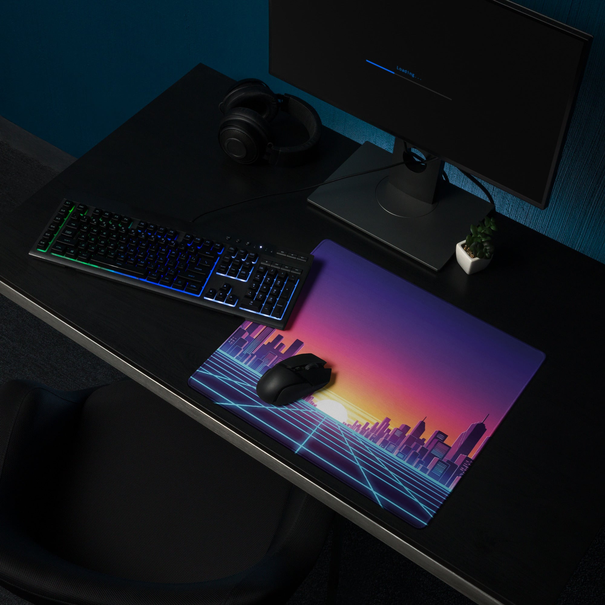Neon City Skyline Gaming Mouse Pad - Cityscape Purple Pink Gradient Desk Vaporwave Mood Dreamy Futuristic Modern