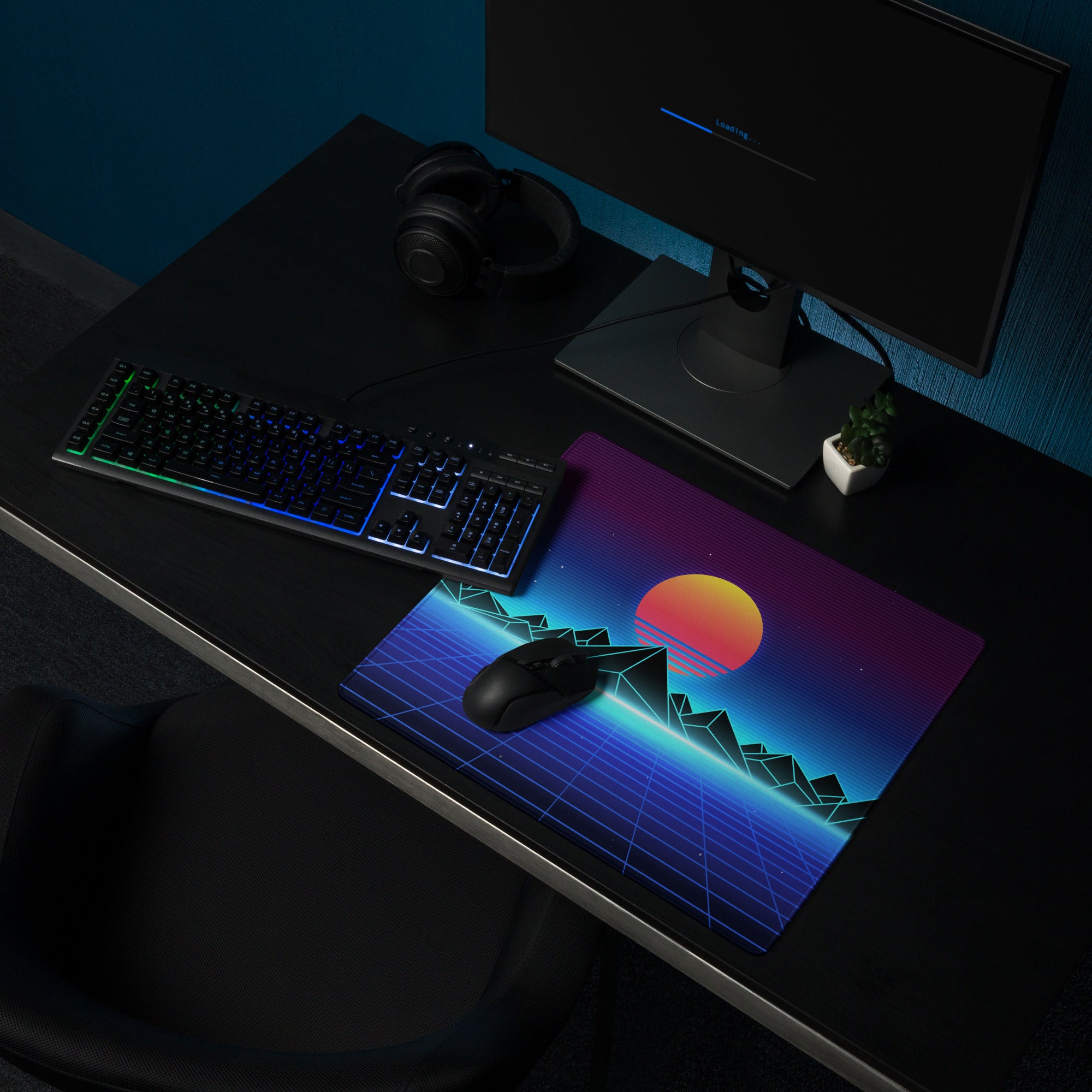 Retro Sunset Neon Mountain Pad - Gaming Pad Purple Blue Sunset Desktop Retro Futurism, Energetic Mood Neon Decor Art