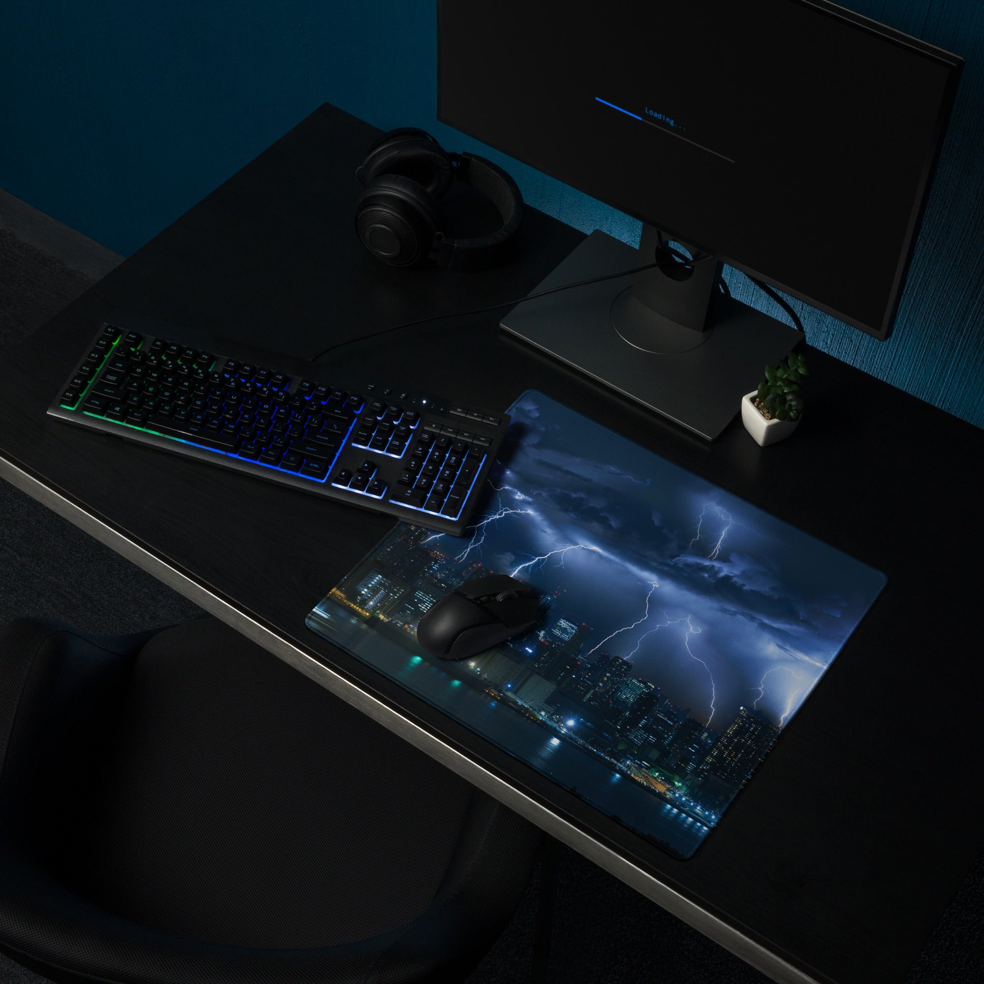 Storm Lightning City Gaming Mouse Pad - Gaming Mouse Pad Blue Photorealistic Dramatic Storm Tech Modern Cityscape Photo