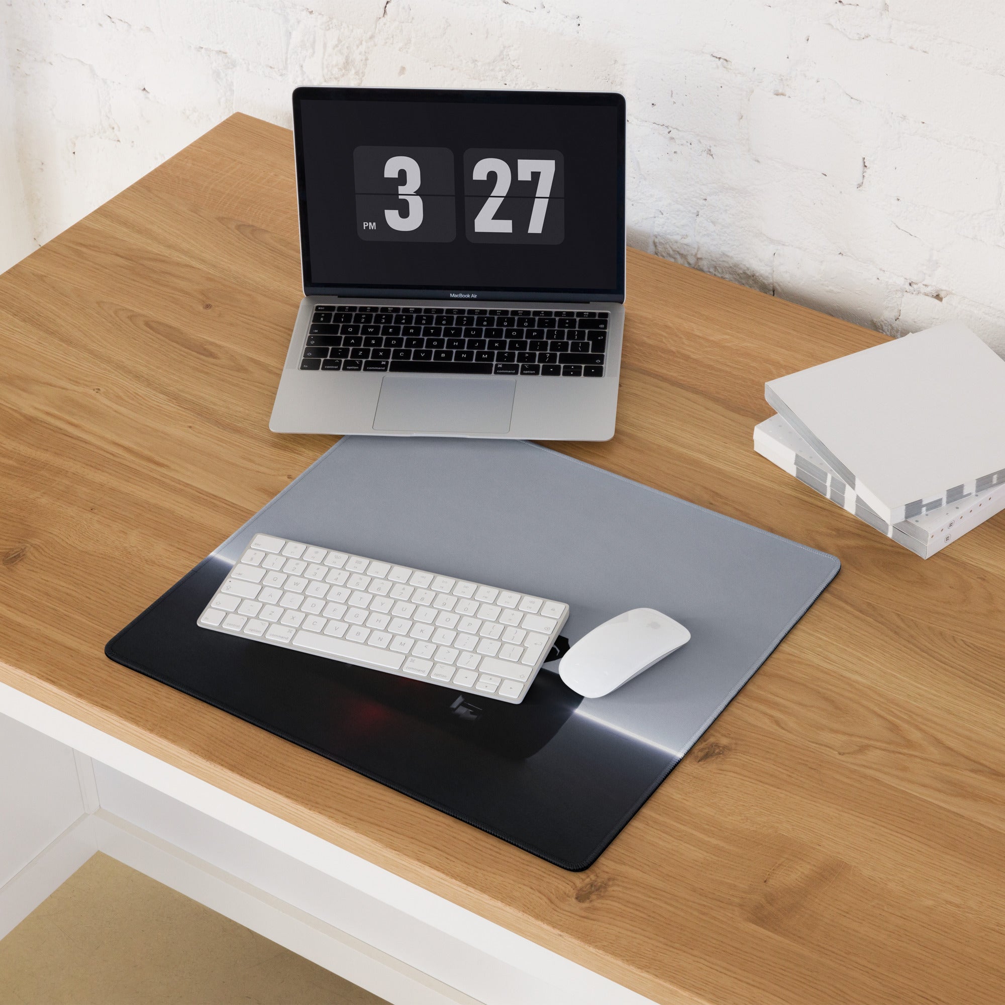 Large Gray Gaming Mouse Pad - Gray Gaming Mouse Pad Gaming With Stitched Edge Non Slip Base Modern Minimalist Esports