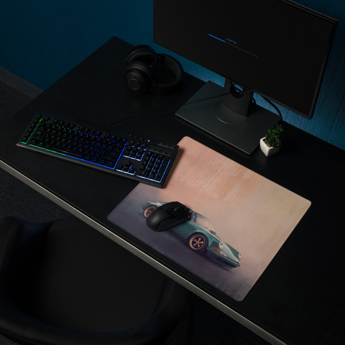 Porsche 911 Inspired Teal Restomod Gold Rim Desk Mat – High-Precision XL Gaming Mousepad