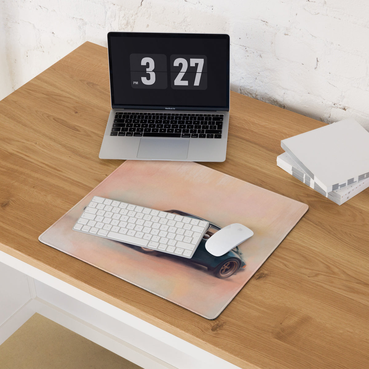Porsche 911 Inspired Dark Green Restomod Gold Rim Desk Mat – Low-Friction Cloth Setup Mousepad