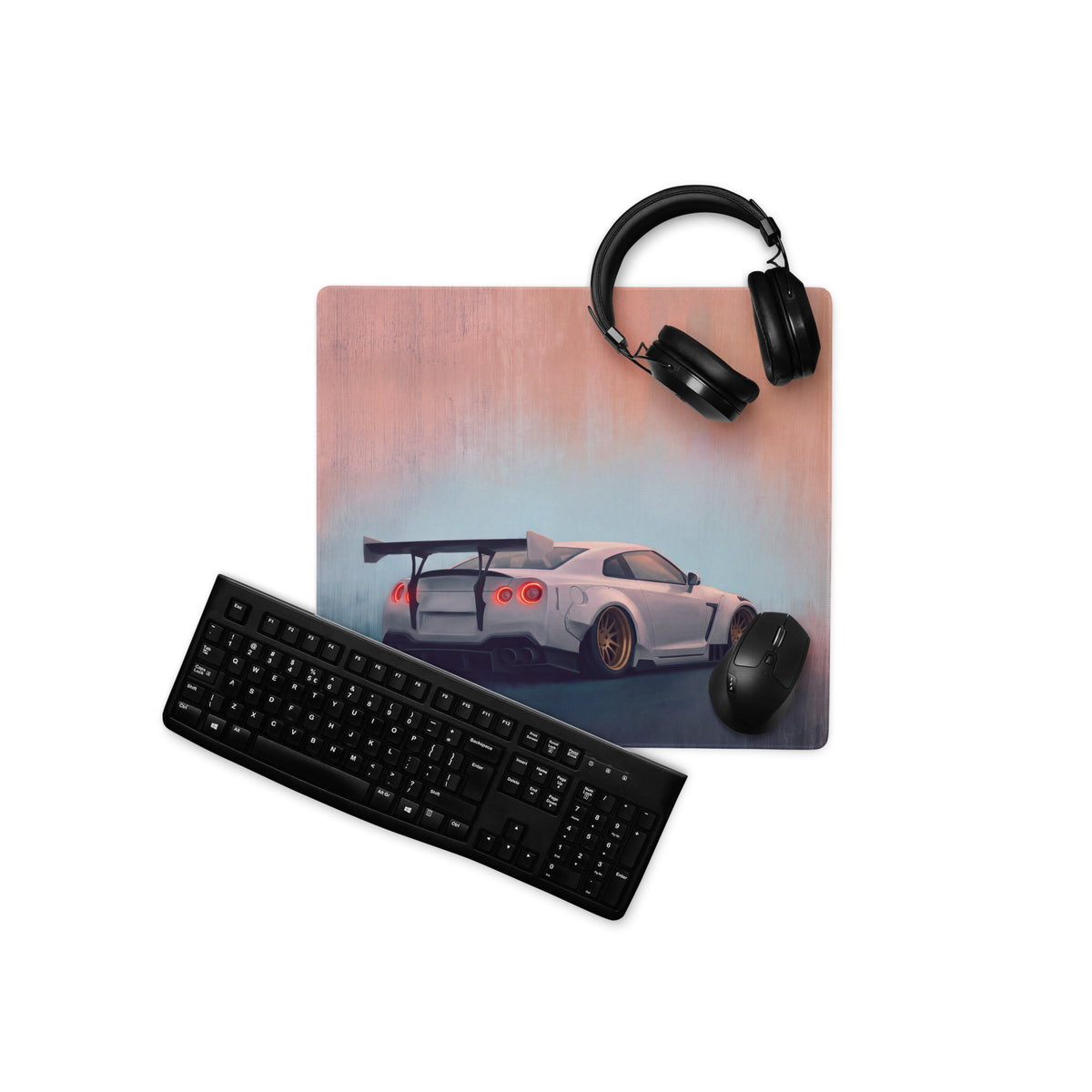 Nissan GT-R Inspired Pearl White Gold Rim Desk Mat – High-Precision XL Gaming Mousepad
