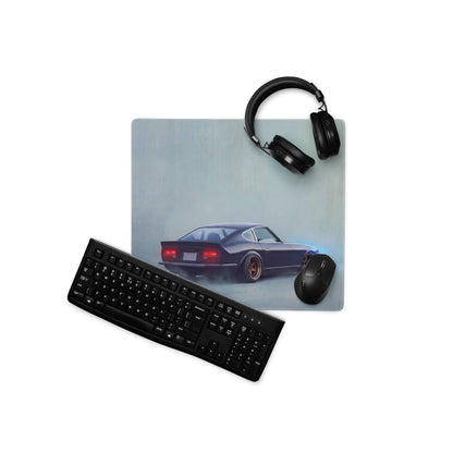 Datsun 240Z Inspired Midnight Blue Bronze Rim Desk Mat – Low-Friction Cloth Setup Mousepad
