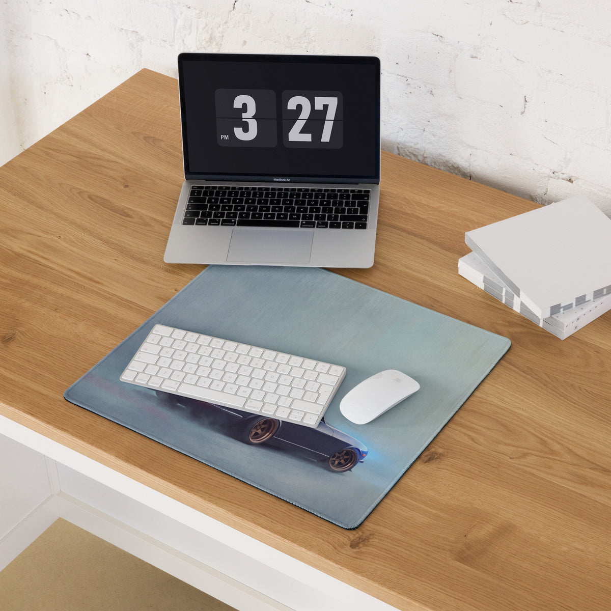 Datsun 240Z Inspired Midnight Blue Bronze Rim Desk Mat – Low-Friction Cloth Setup Mousepad