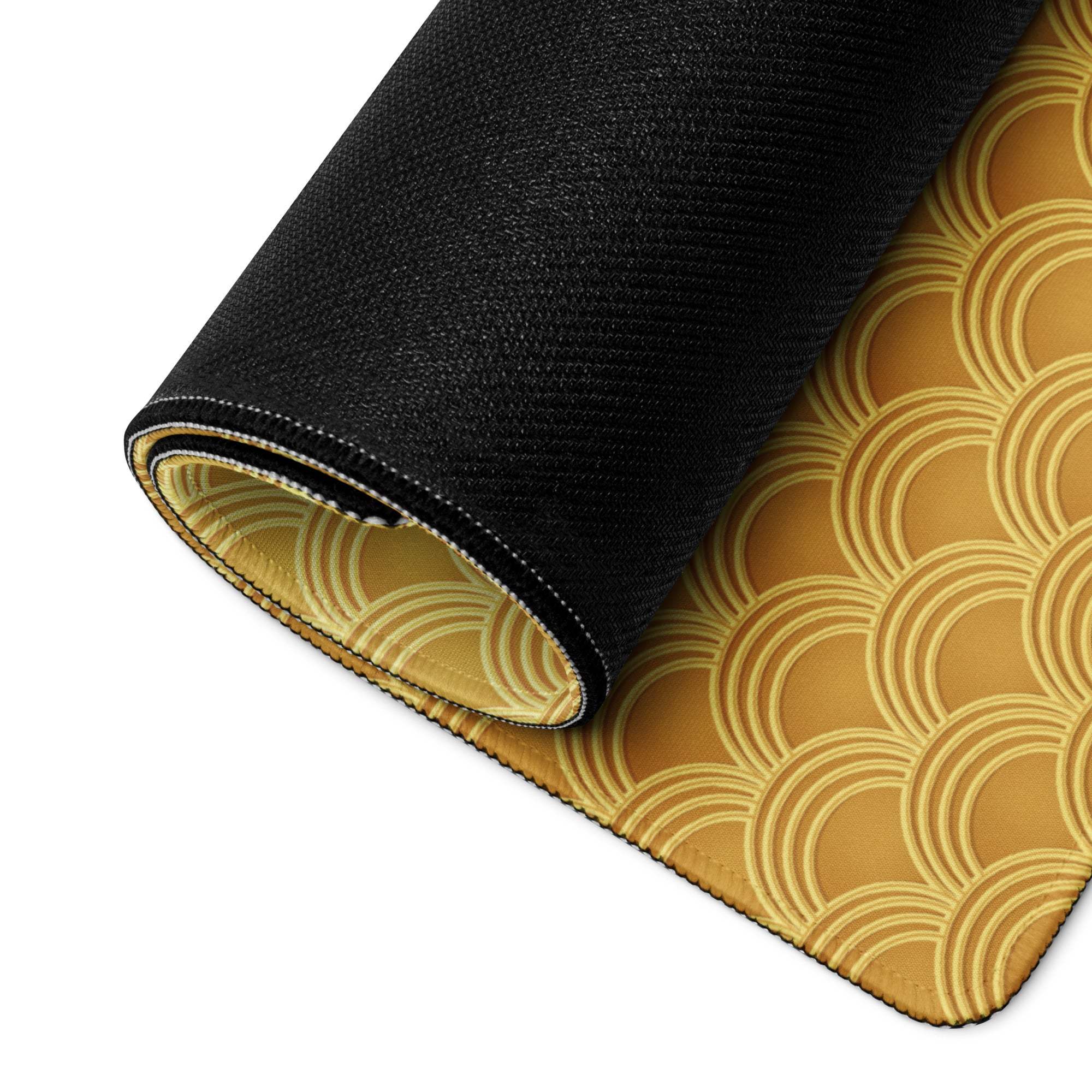 Elegant gold scallop pattern gaming mouse pad black gold textured non-slip base