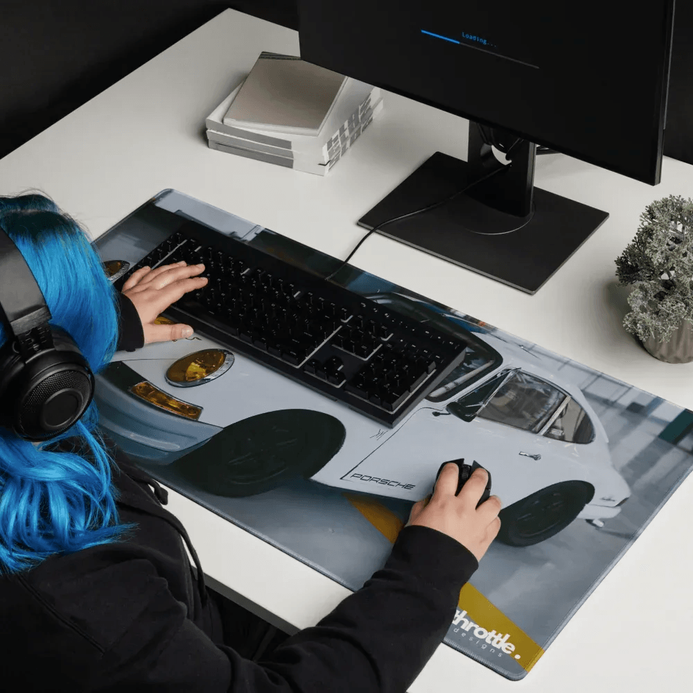 Porsche 911 Classic Gaming Mouse Pad #002