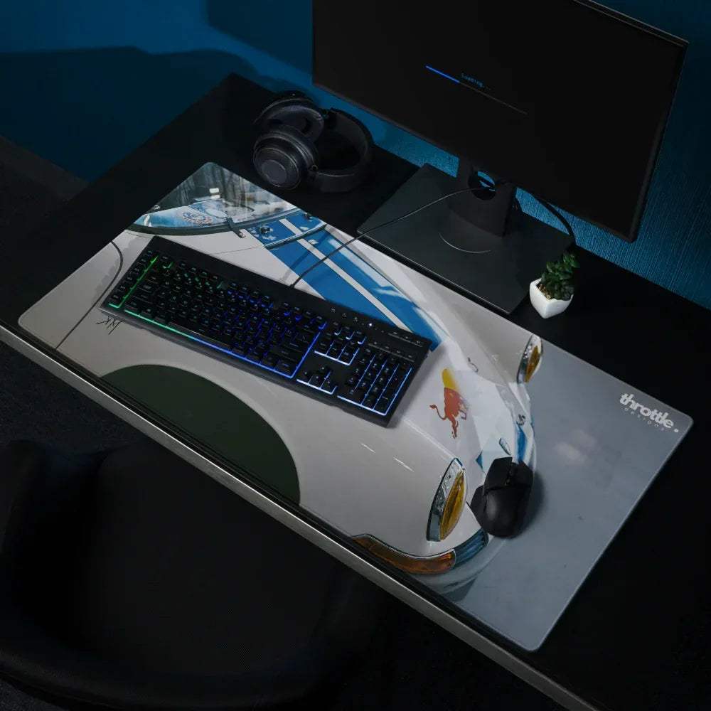 Porsche 911 Classic Gaming Mouse Pad #001