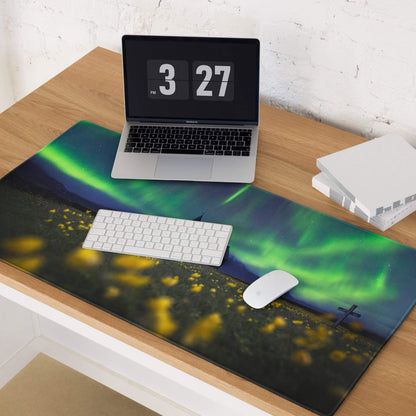 Large aurora borealis gaming mouse pad with non-slip base and stitched edges