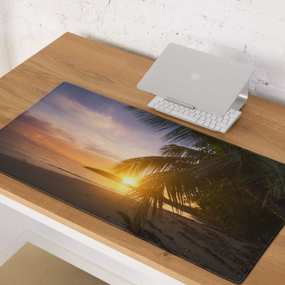 Large tropical sunset gaming mouse pad with palm trees, golden hues, non-slip base