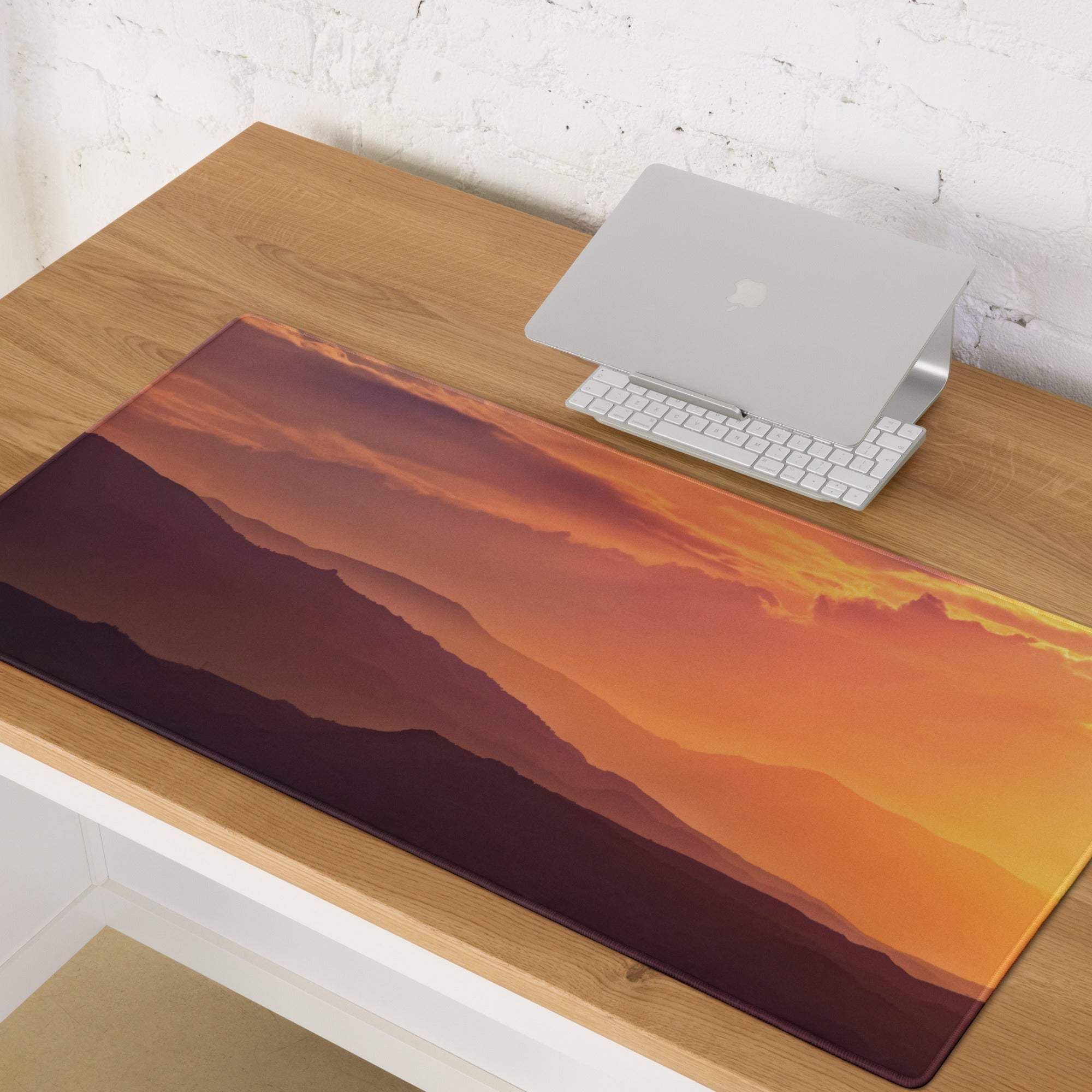 Sunset mountain landscape gaming mouse pad, large non-slip base