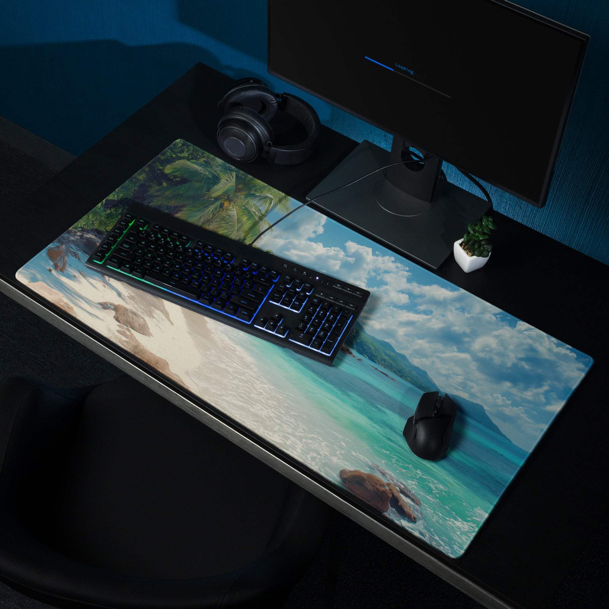 Tropical beach gaming mouse pad with turquoise ocean, sand, palms, non-slip base