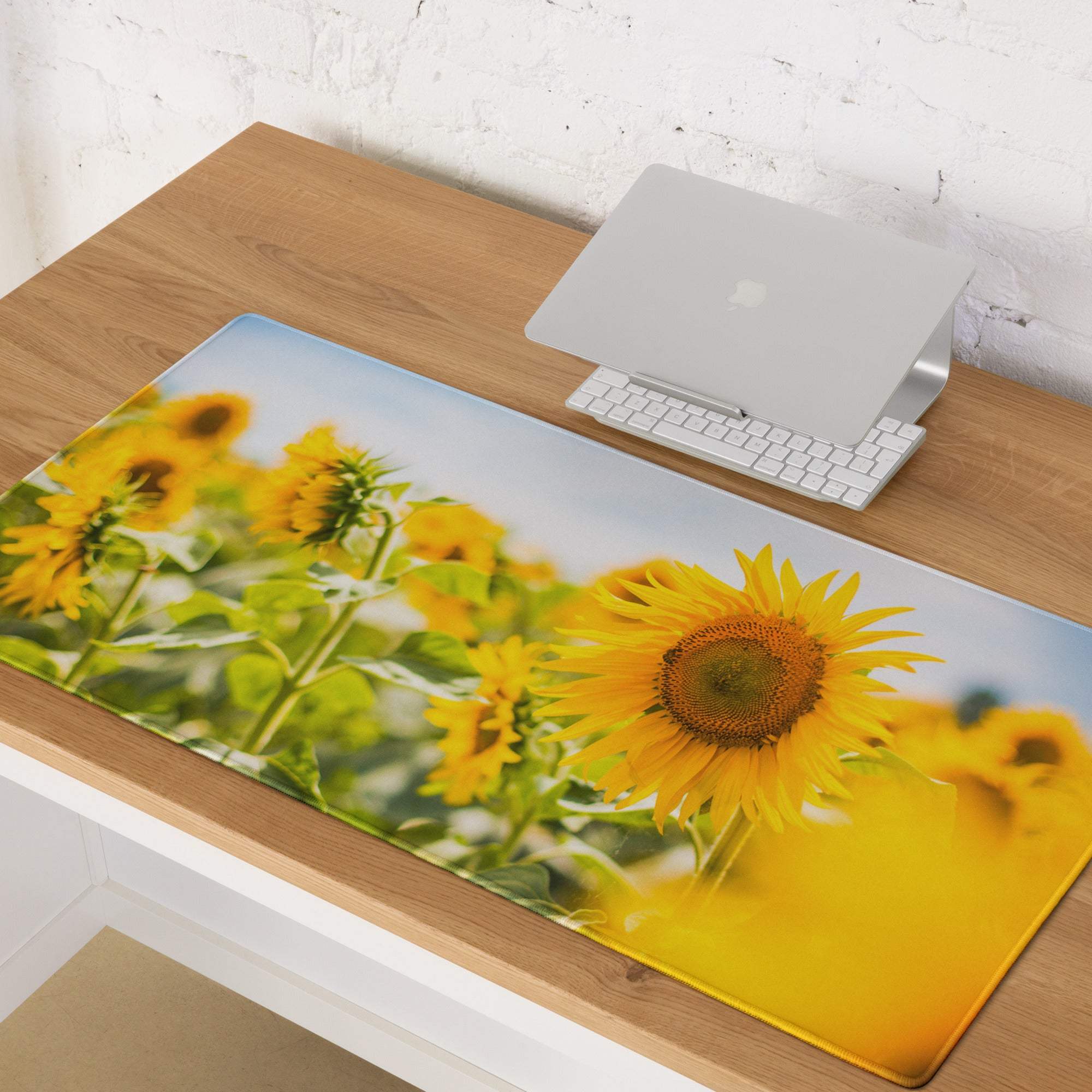 Vibrant sunflower field gaming mouse pad with glossy floral print, large size, non-slip backing