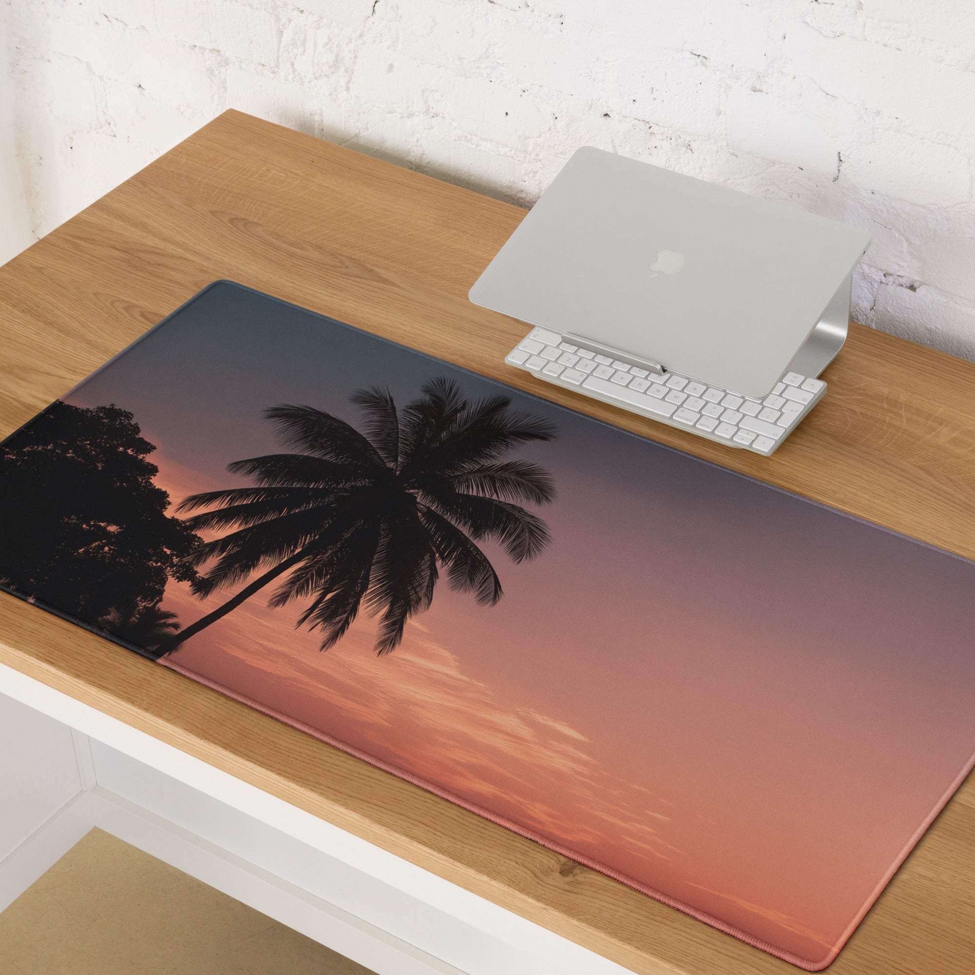 Relaxed Sunset Palm Tree large non-slip gaming mouse pad with vibrant gradient