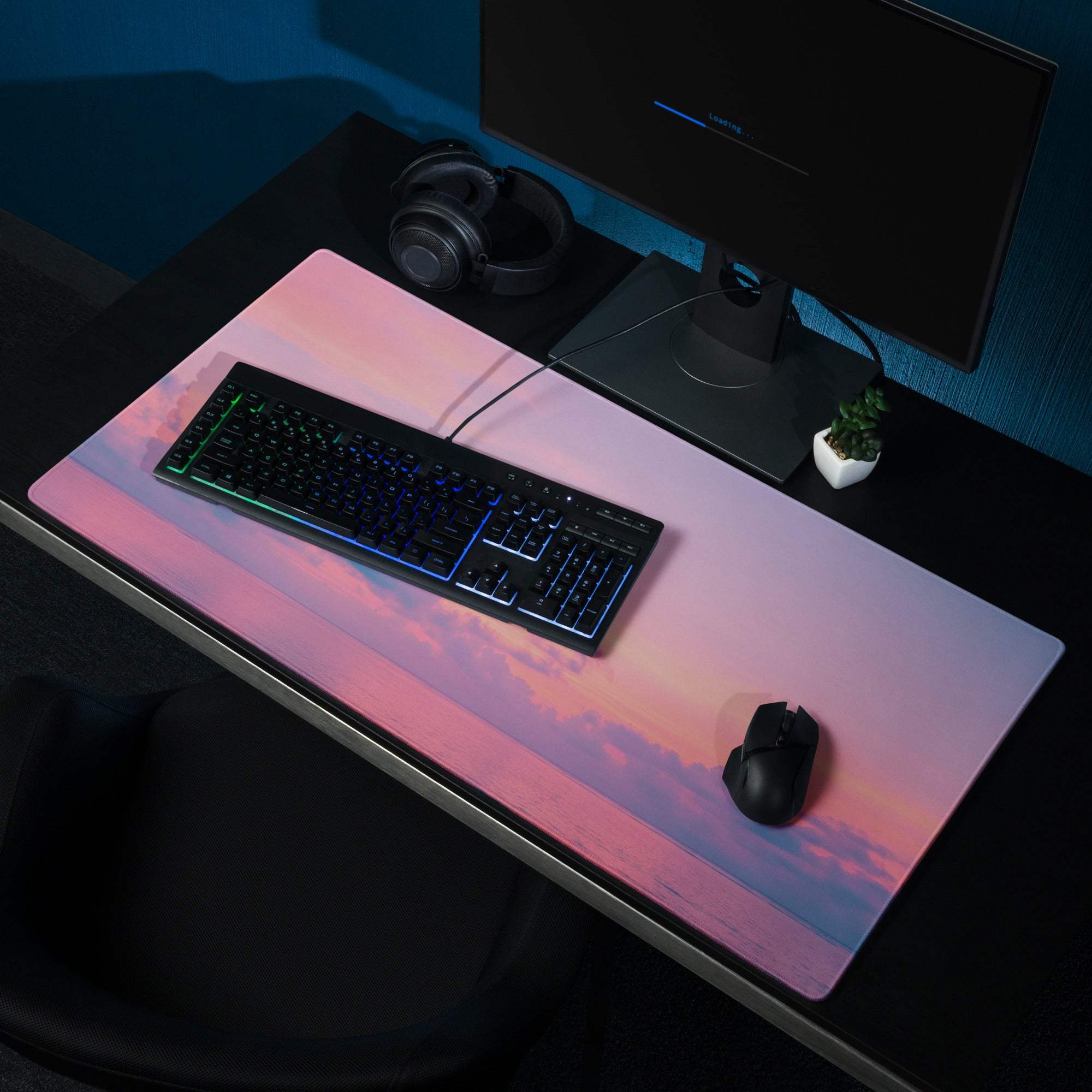 Dreamy sunset gradient gaming mouse pad with large non-slip surface