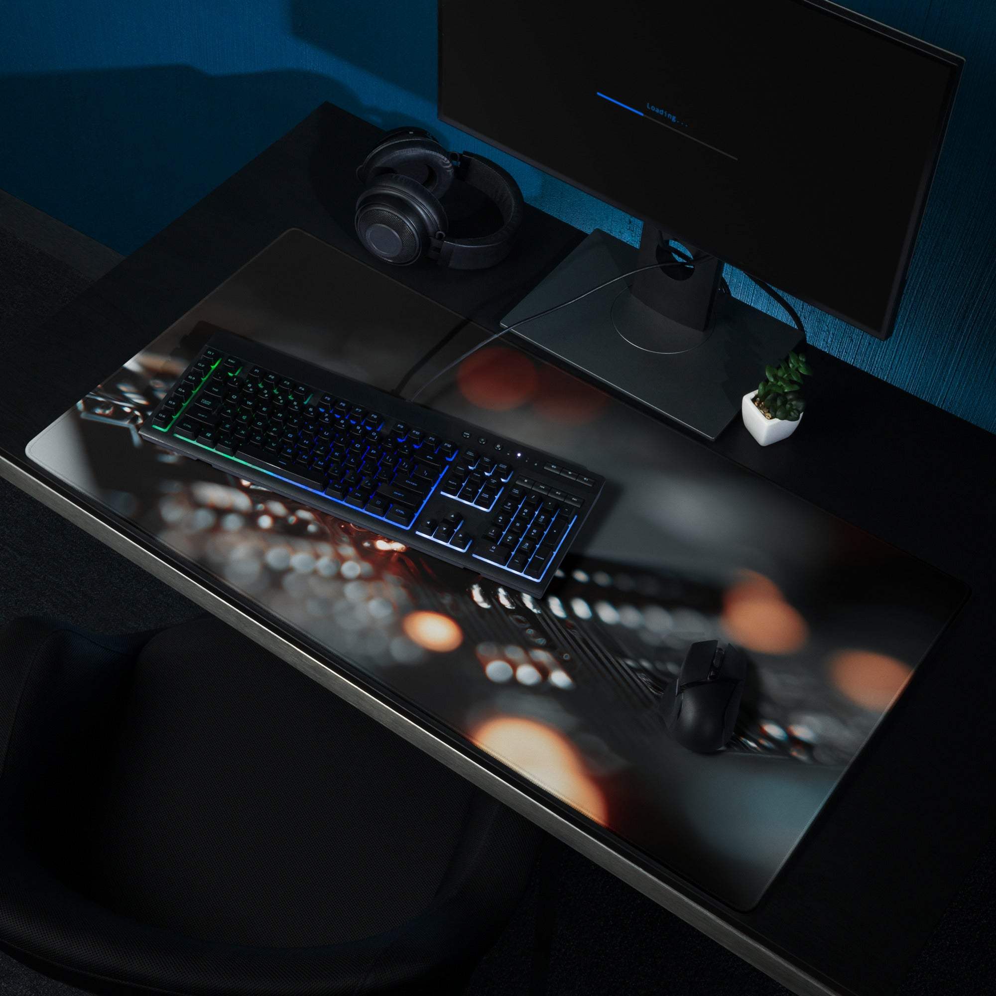 Premium large black gaming mousepad with blurred cityscape bokeh lights