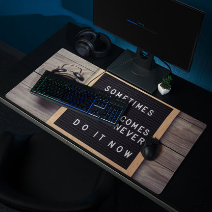 Motivational Mouse Pad With Letter Board Design In Black Surface And Natural Wood Frame For Desk Office Decor