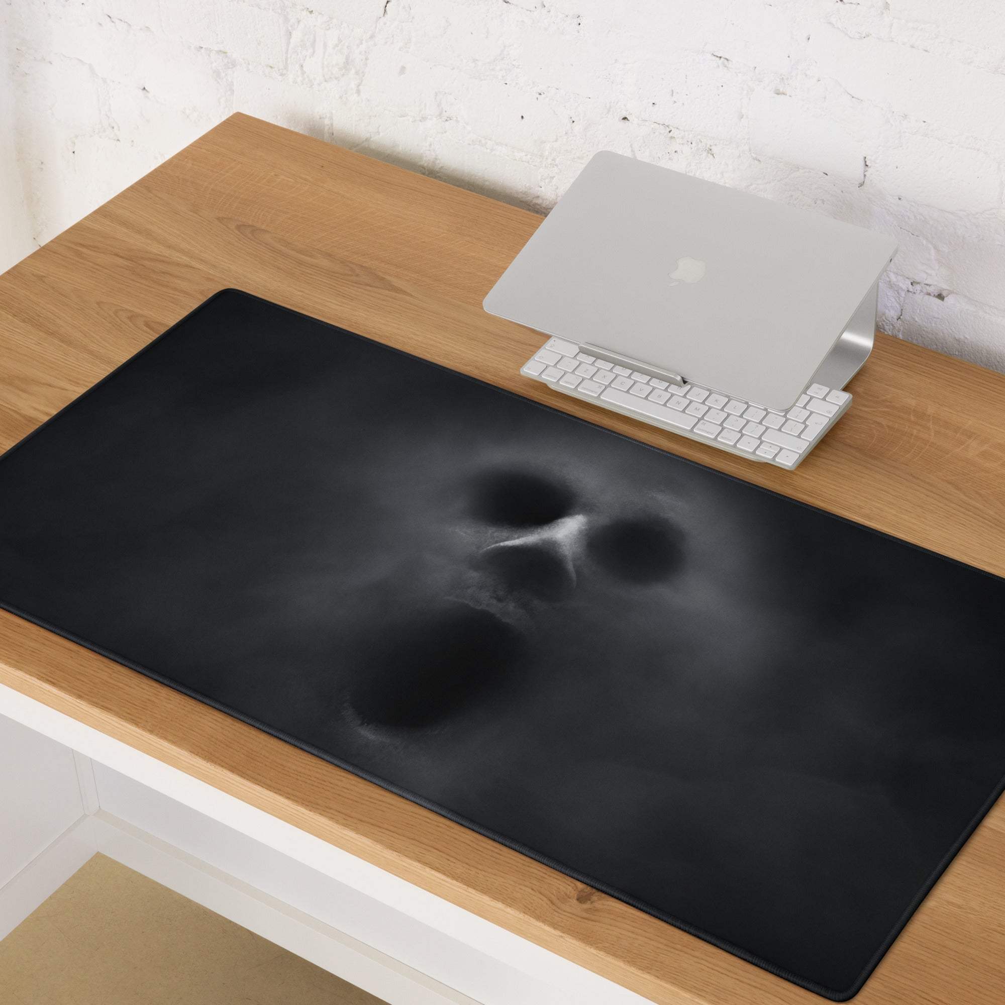 Nocturne Skull Gaming Mouse Pad - Gaming Mouse Pad Black Skull Art for Desk Setup Non Slip Large EdgeStitched Dark