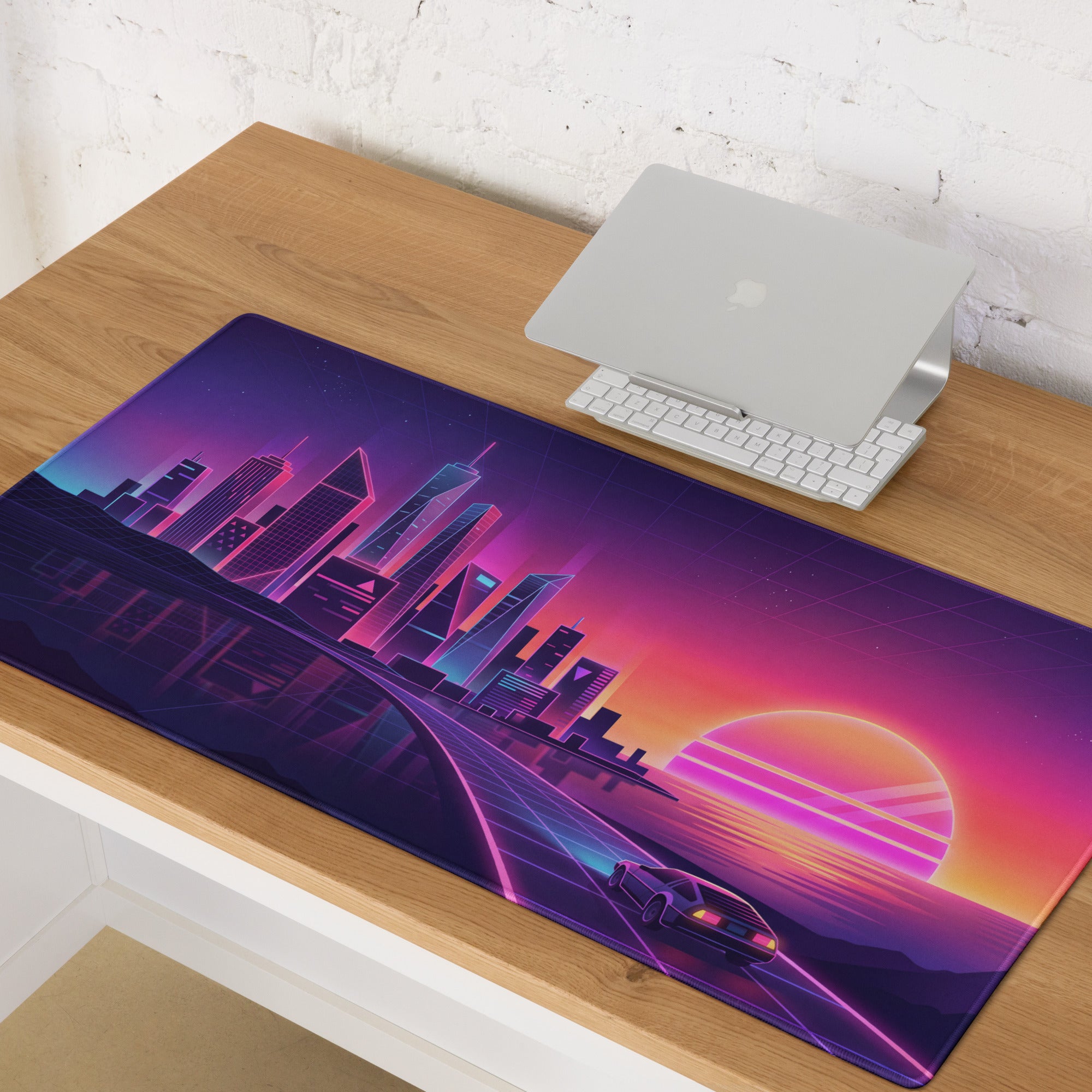 Vaporwave Neon City Mouse Pad - Cityscape Purple Pink Gradient Desk Setup Vaporwave Dreamy Neon Retro Gaming Digital Art