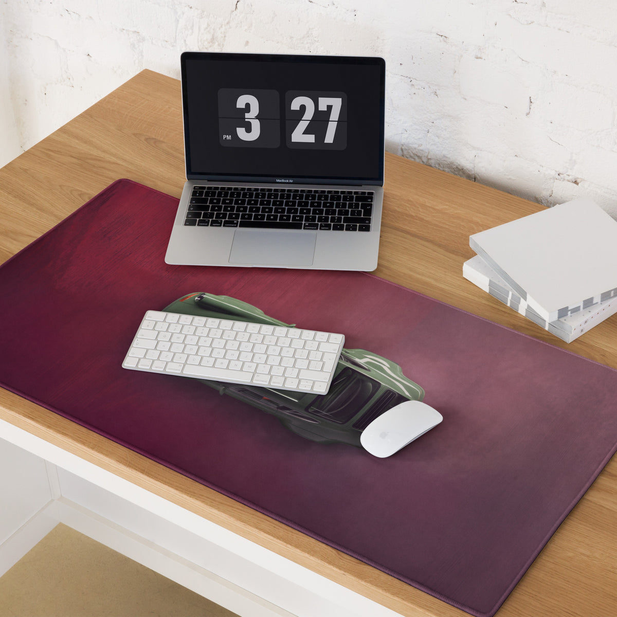 Porsche 911 Inspired Olive Green Restomod Top-Down Desk Pad – Ultra-Glide Stitched Edge Gaming Mouse Mat