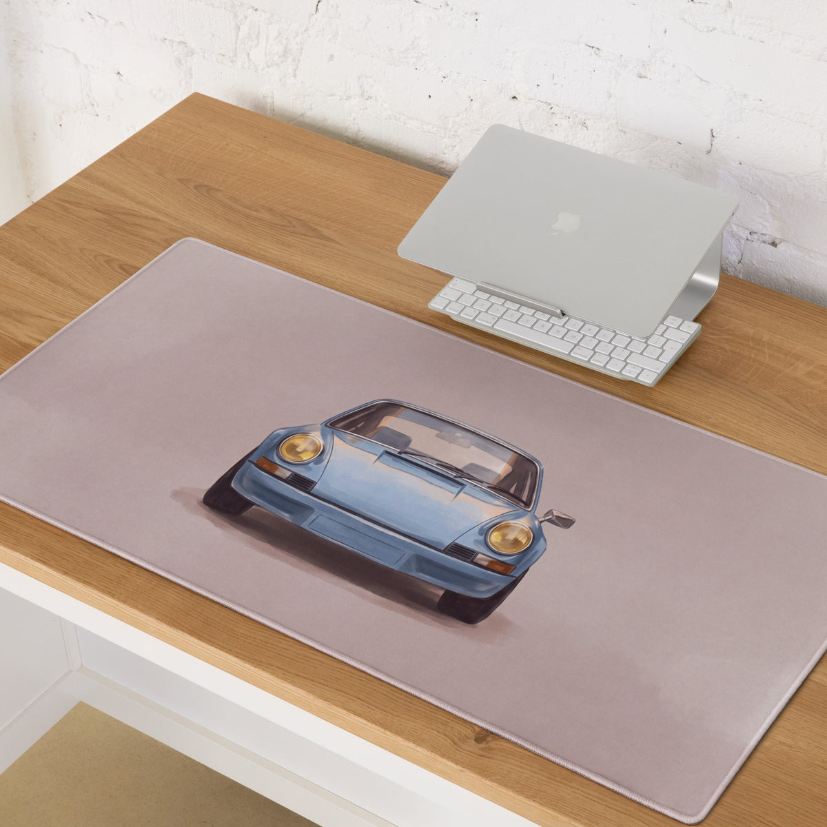 Porsche 911 Inspired Light Blue Frontal Desk Mat – High-Precision XL Gaming Mousepad