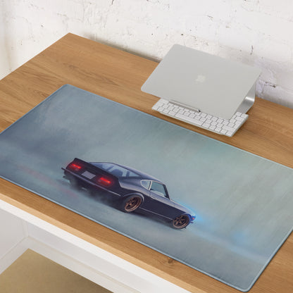 Datsun 240Z Inspired Midnight Blue Bronze Rim Desk Mat – Low-Friction Cloth Setup Mousepad