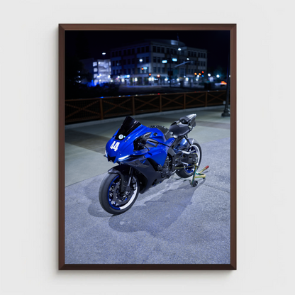 Yamaha R1 Motorcycle Poster #039 - Throttle Designs