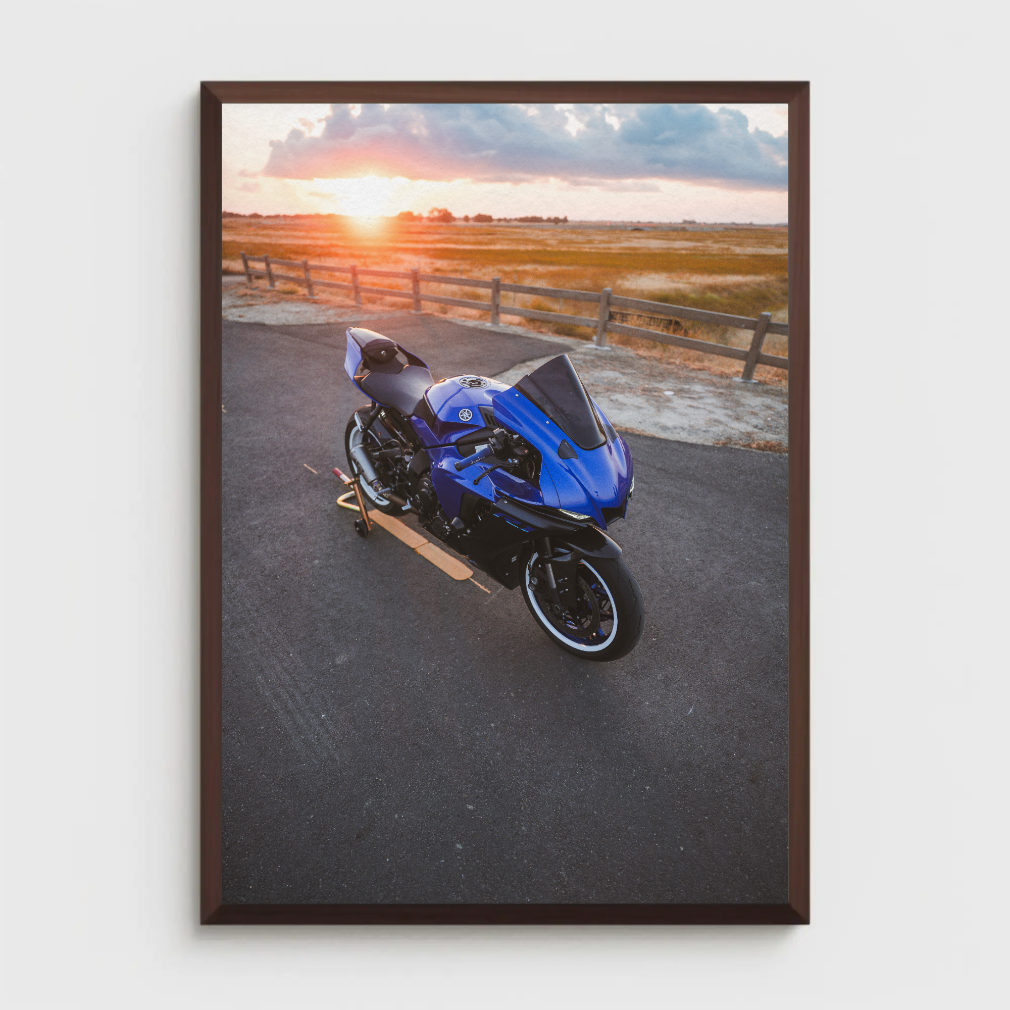 Yamaha R1 Motorcycle Poster #030 - Throttle Designs